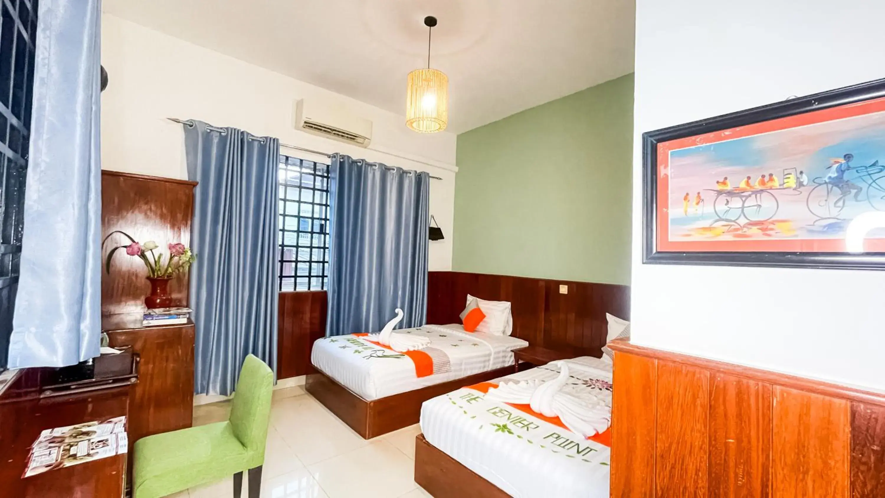 Bed in The Center Point Bed in The Center Point