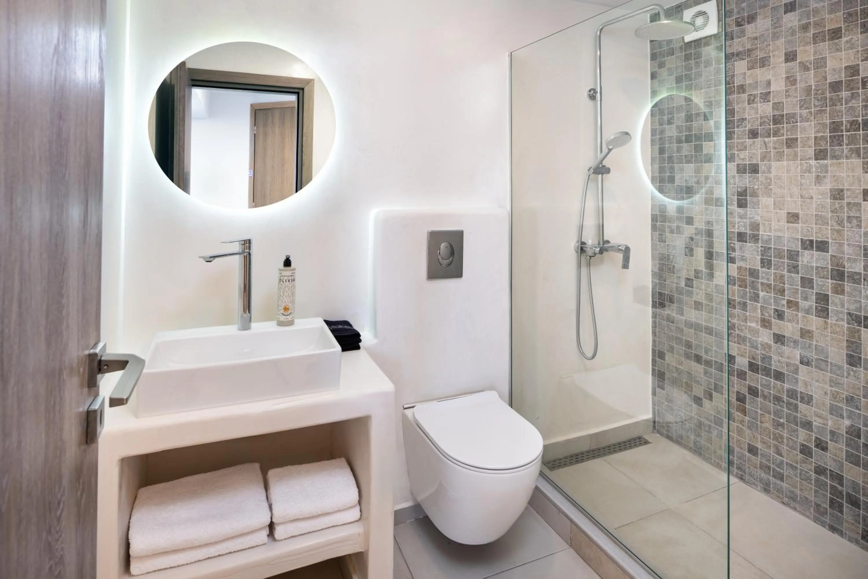 Santorinn Suites Fira