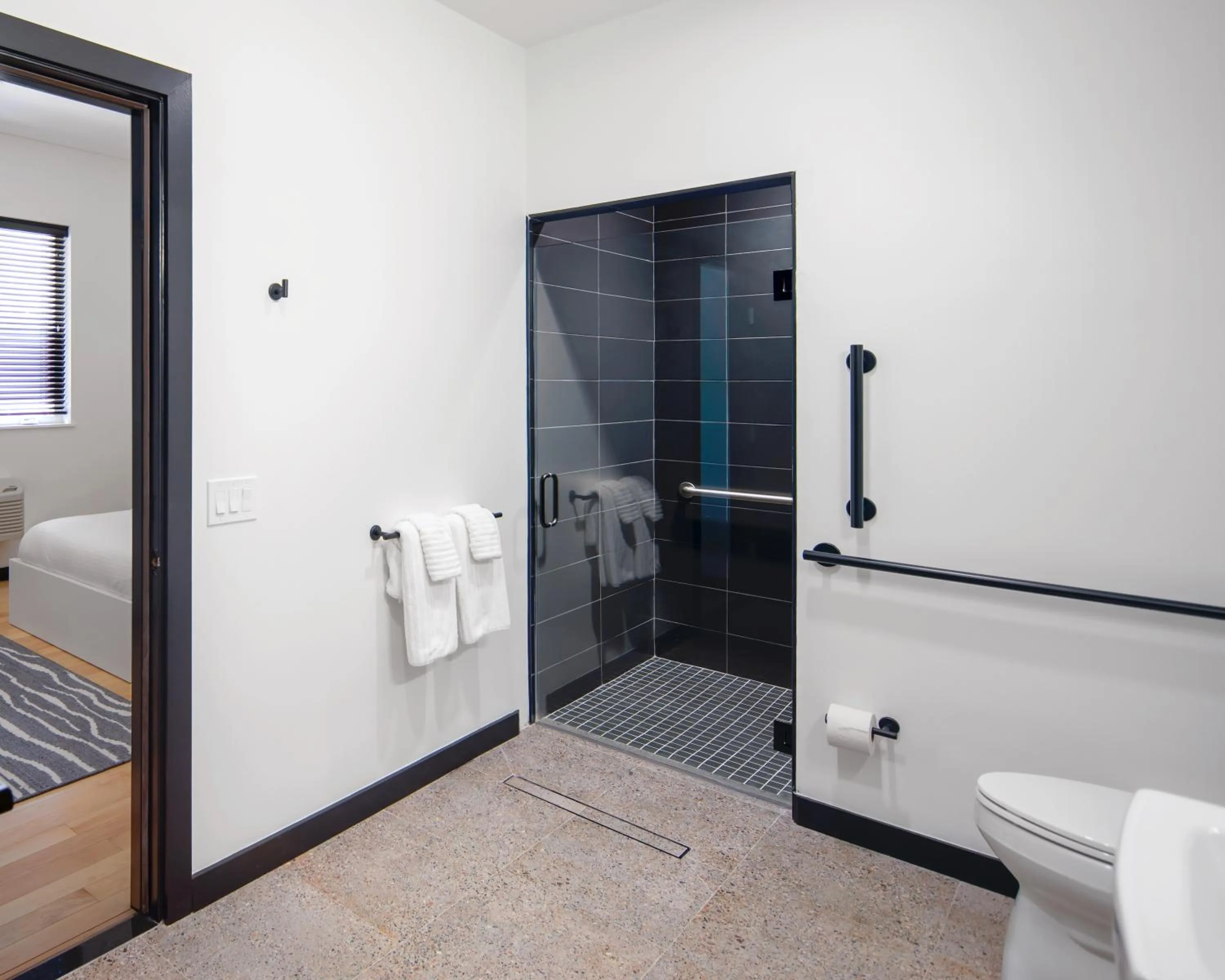 Shower in Kasa The Niche University City Philadelphia