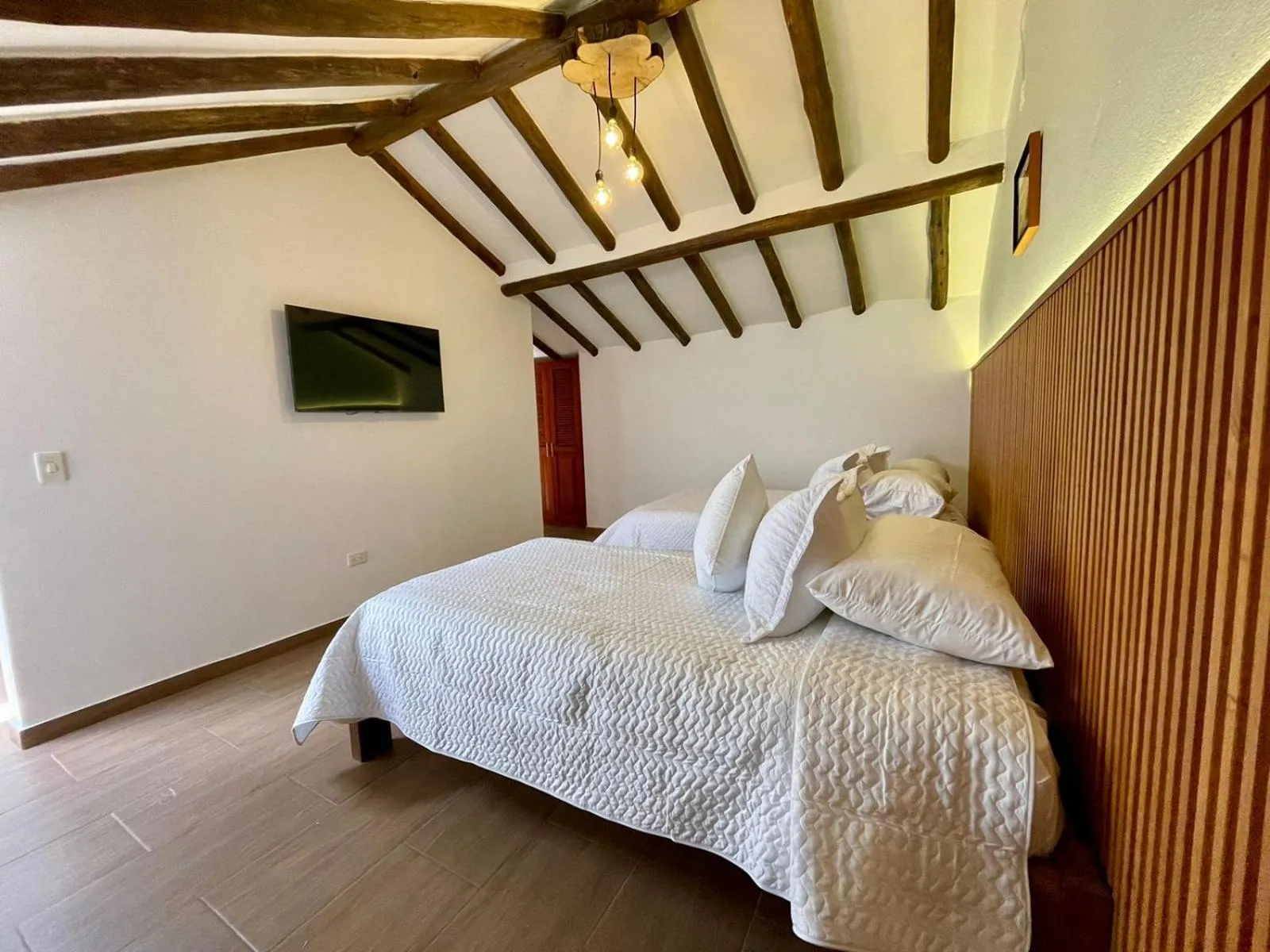 Decorative detail, Bed in Hotel Boutique Cenit