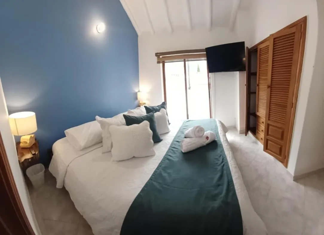 Bedroom, Bed in Hotel Boutique Cenit