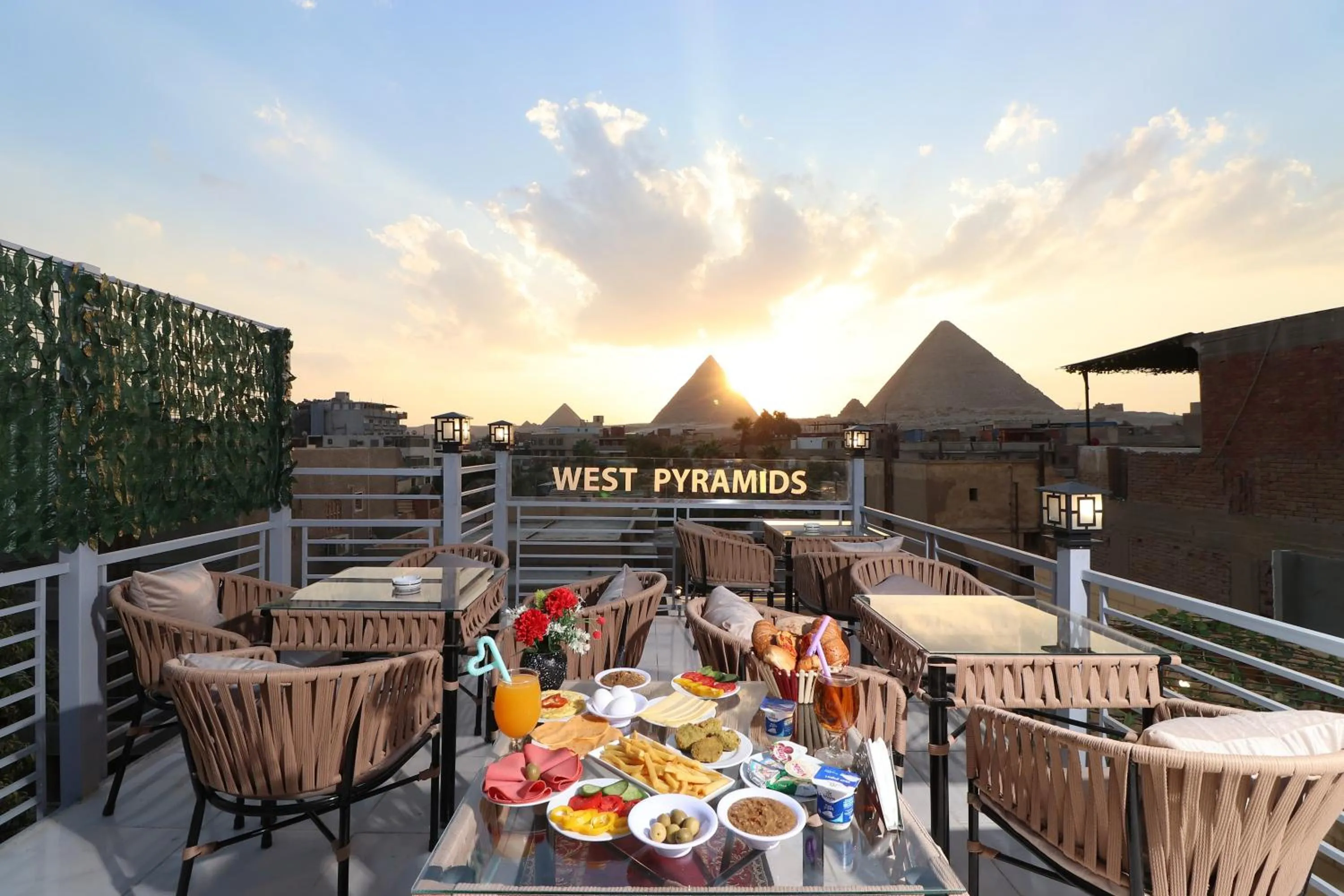Patio in West Pyramids Hotel