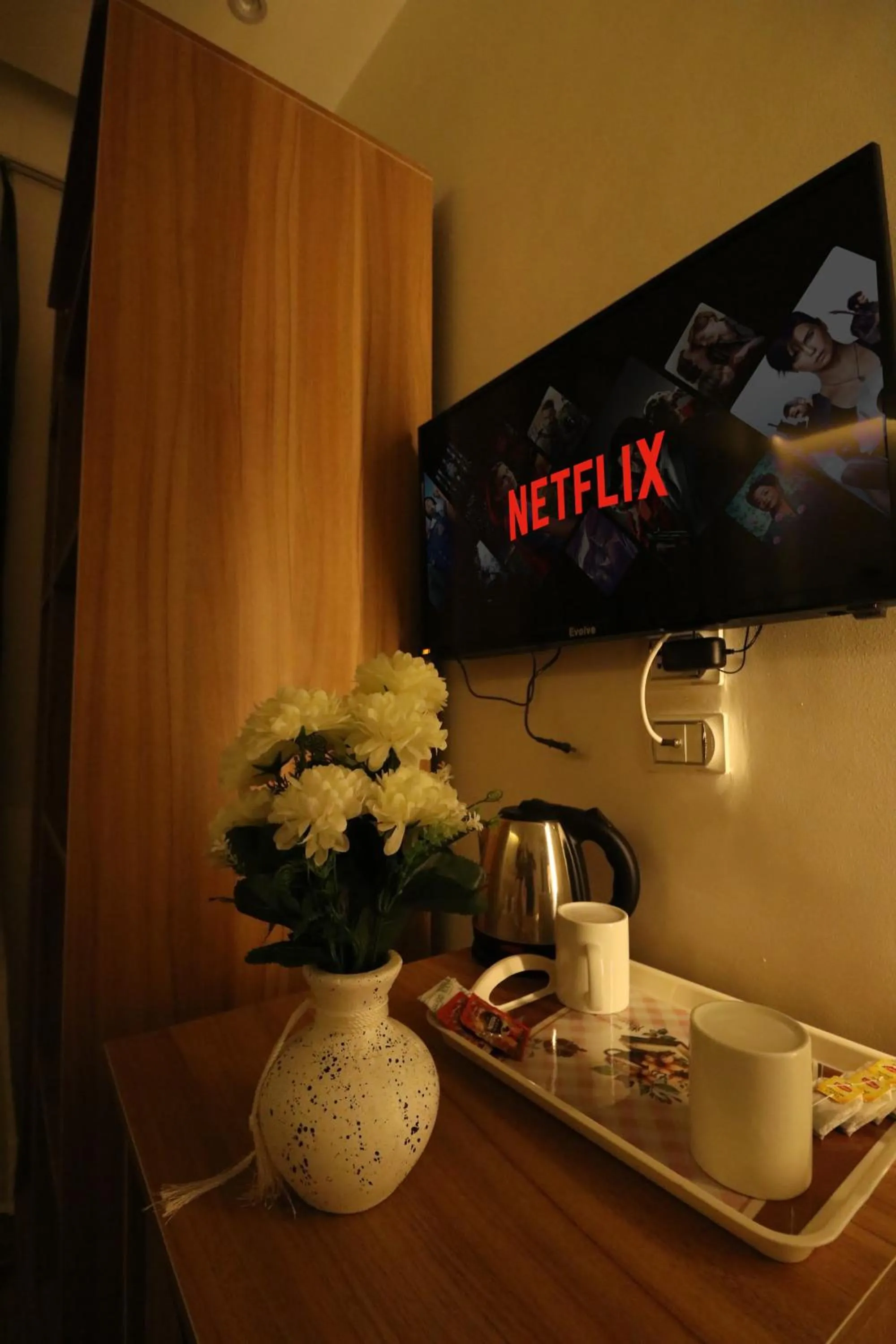 TV and multimedia in West Pyramids Hotel