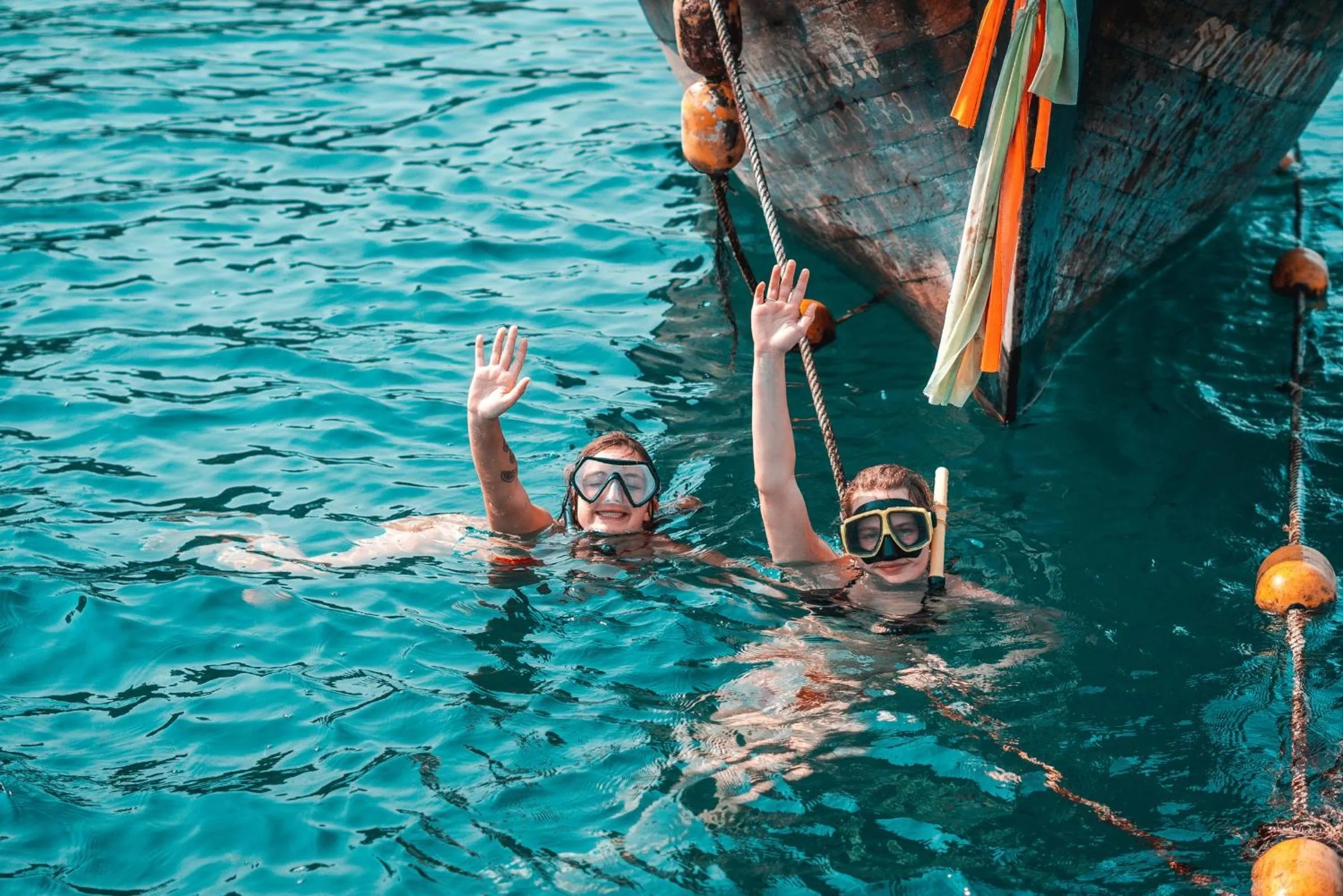 Nomads Koh Tao Party Hostel 18-35 Years Old Only