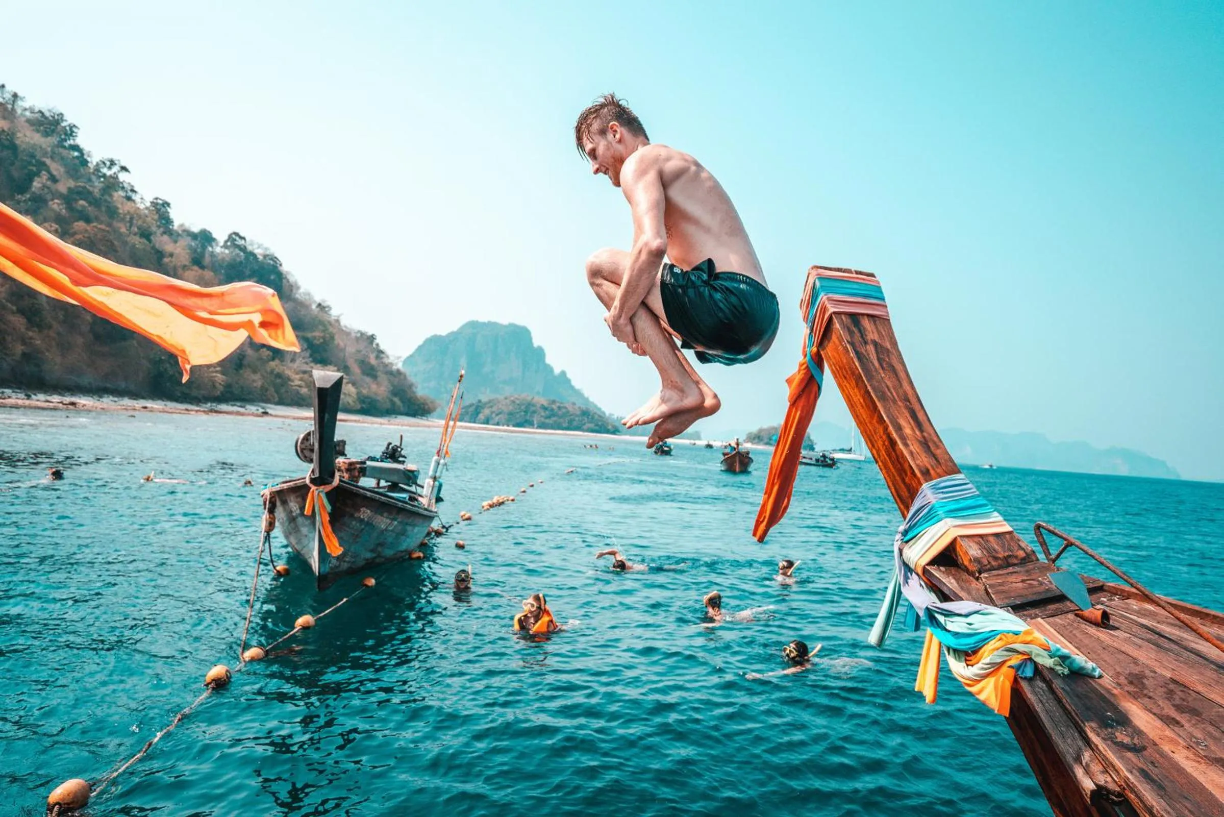 Nomads Koh Tao Party Hostel 18-35 Years Old Only