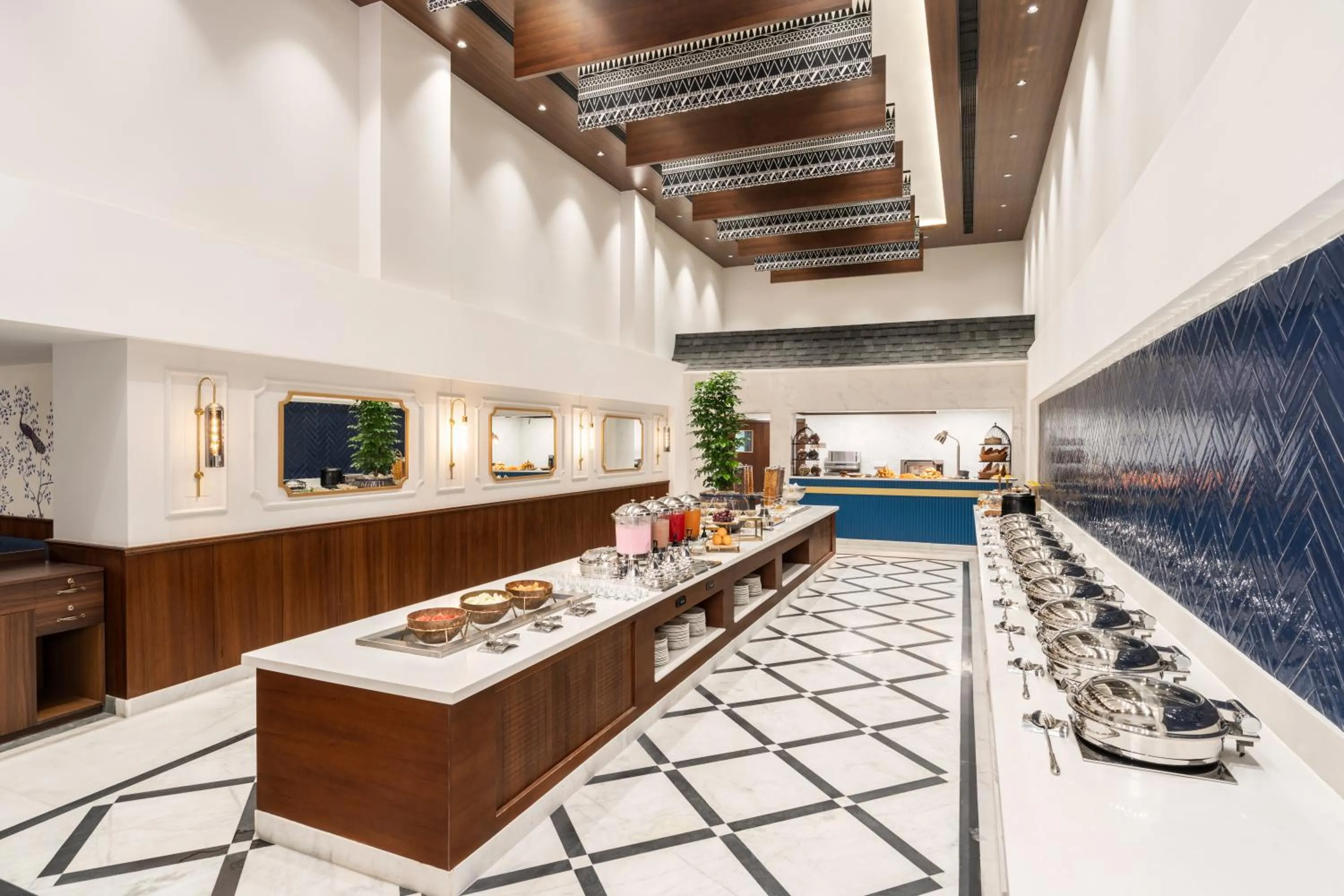 Restaurant/places to eat in MJ Sarovar Portico Haridwar