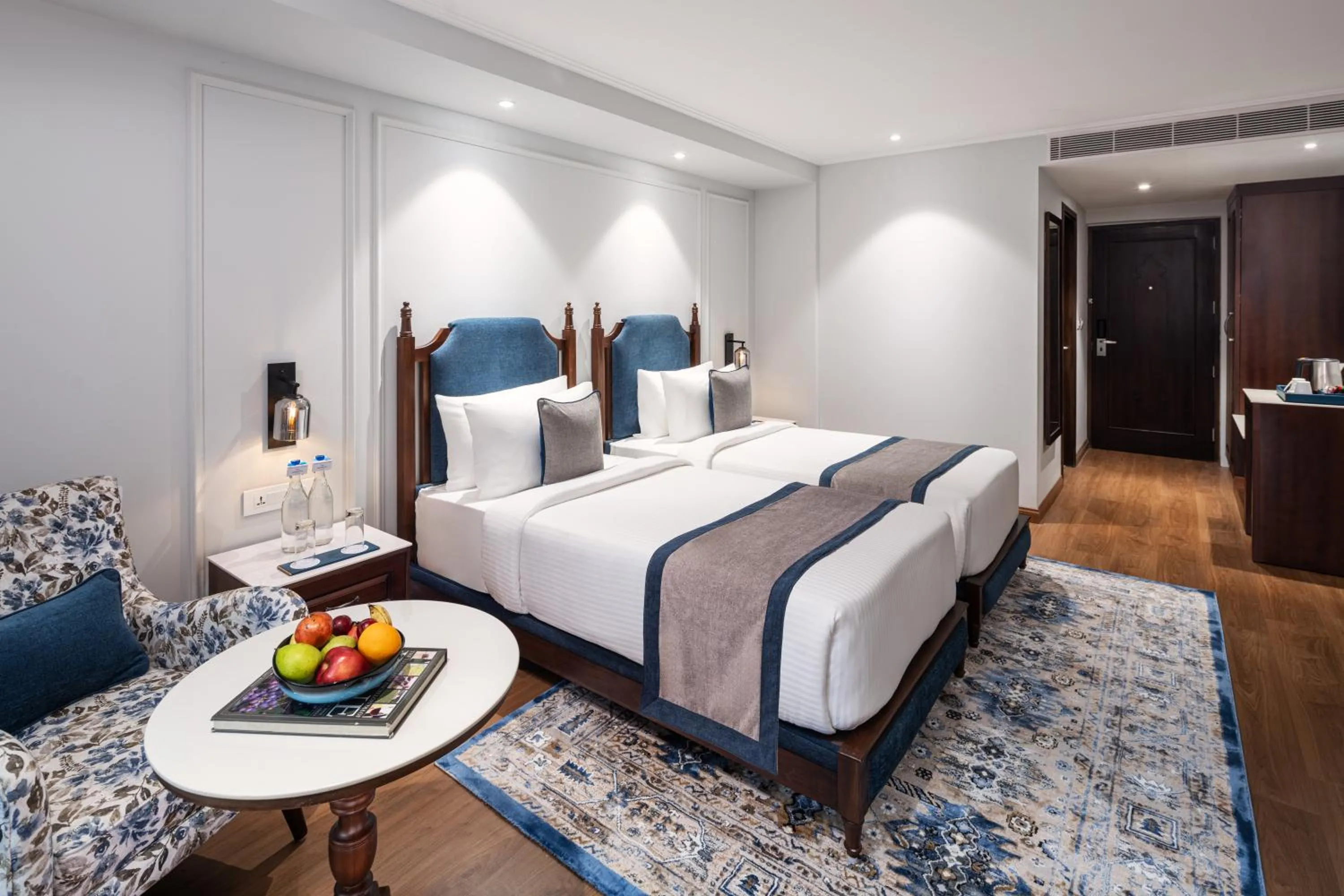 Bedroom, Bed in MJ Sarovar Portico Haridwar