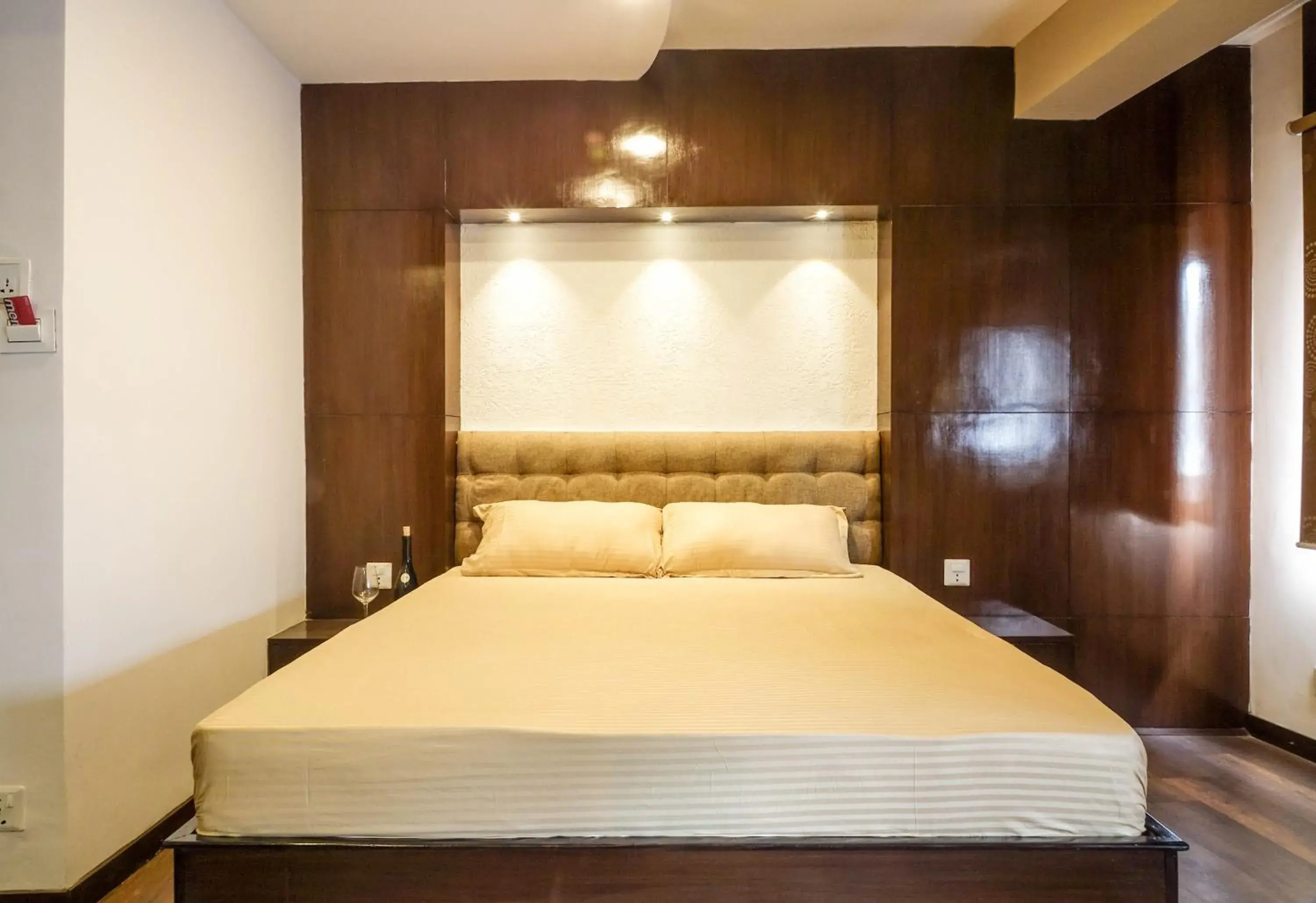 Quays Himalayan Quays Himalayan