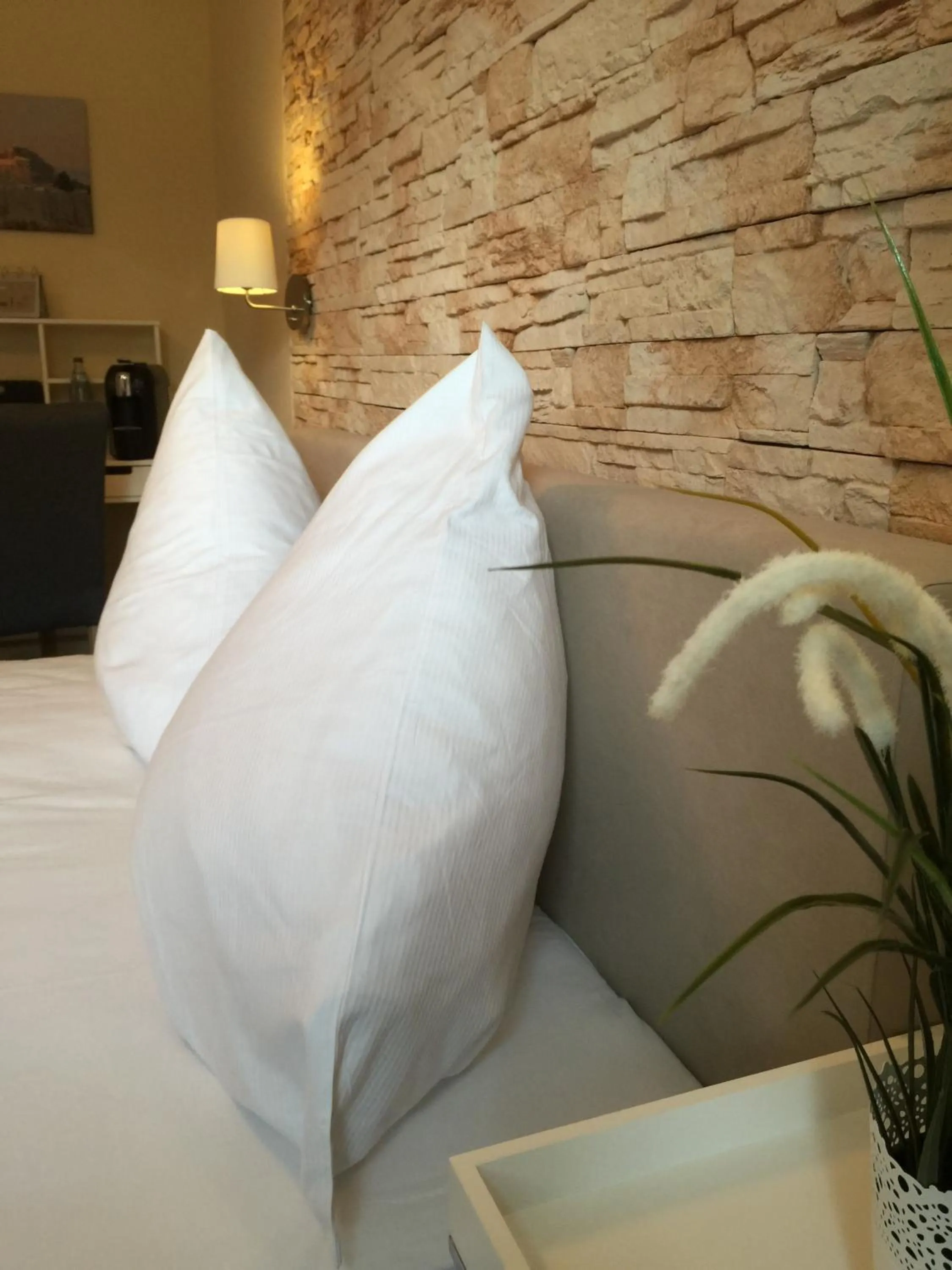 Bed in Hotel Achilles