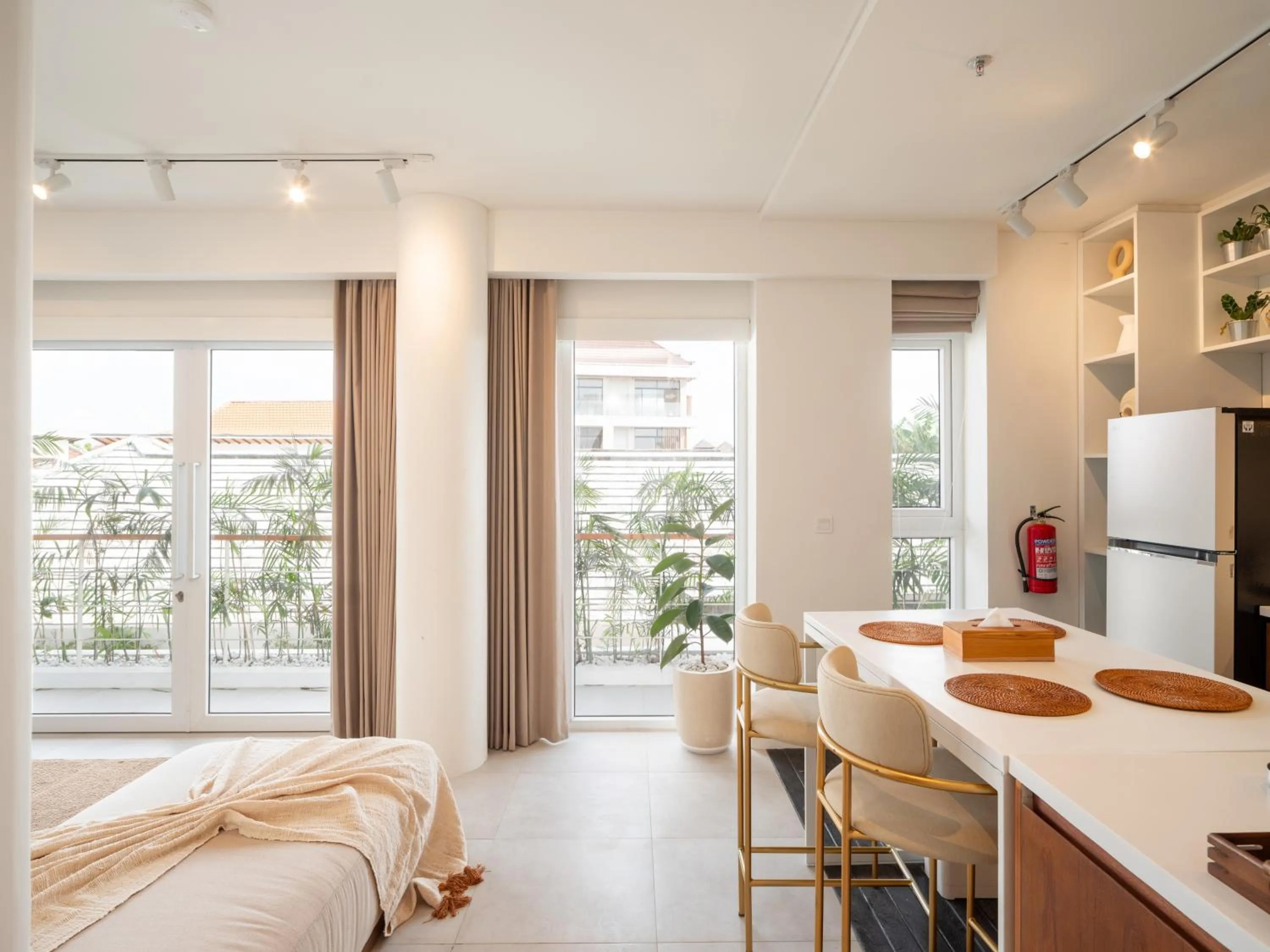 Living room, Bed in The Cruise Berawa Resort