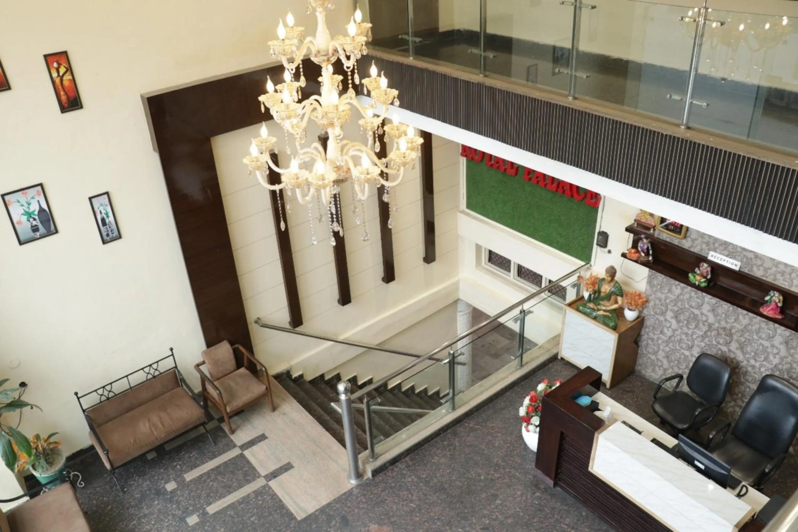 Living room in Hotel Royal Palace
