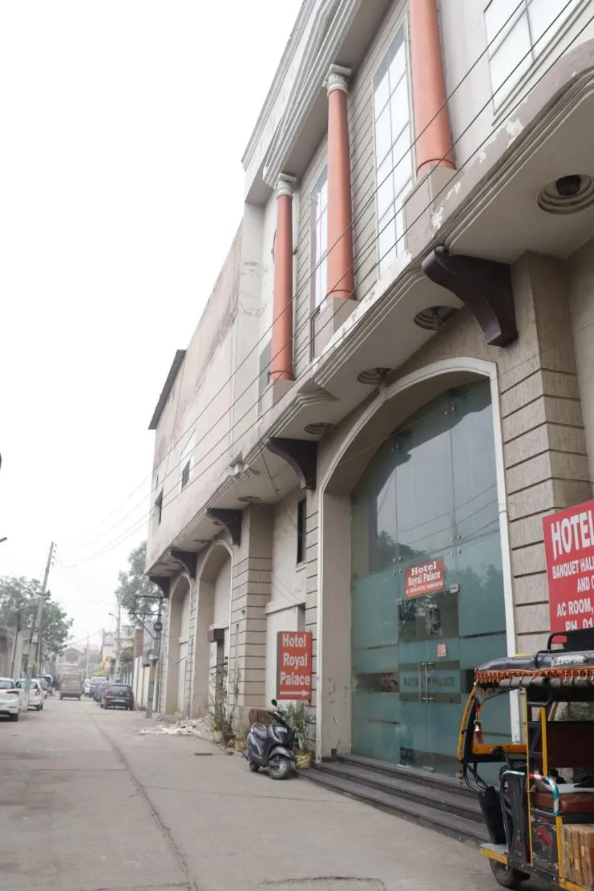 Property building in Hotel Royal Palace