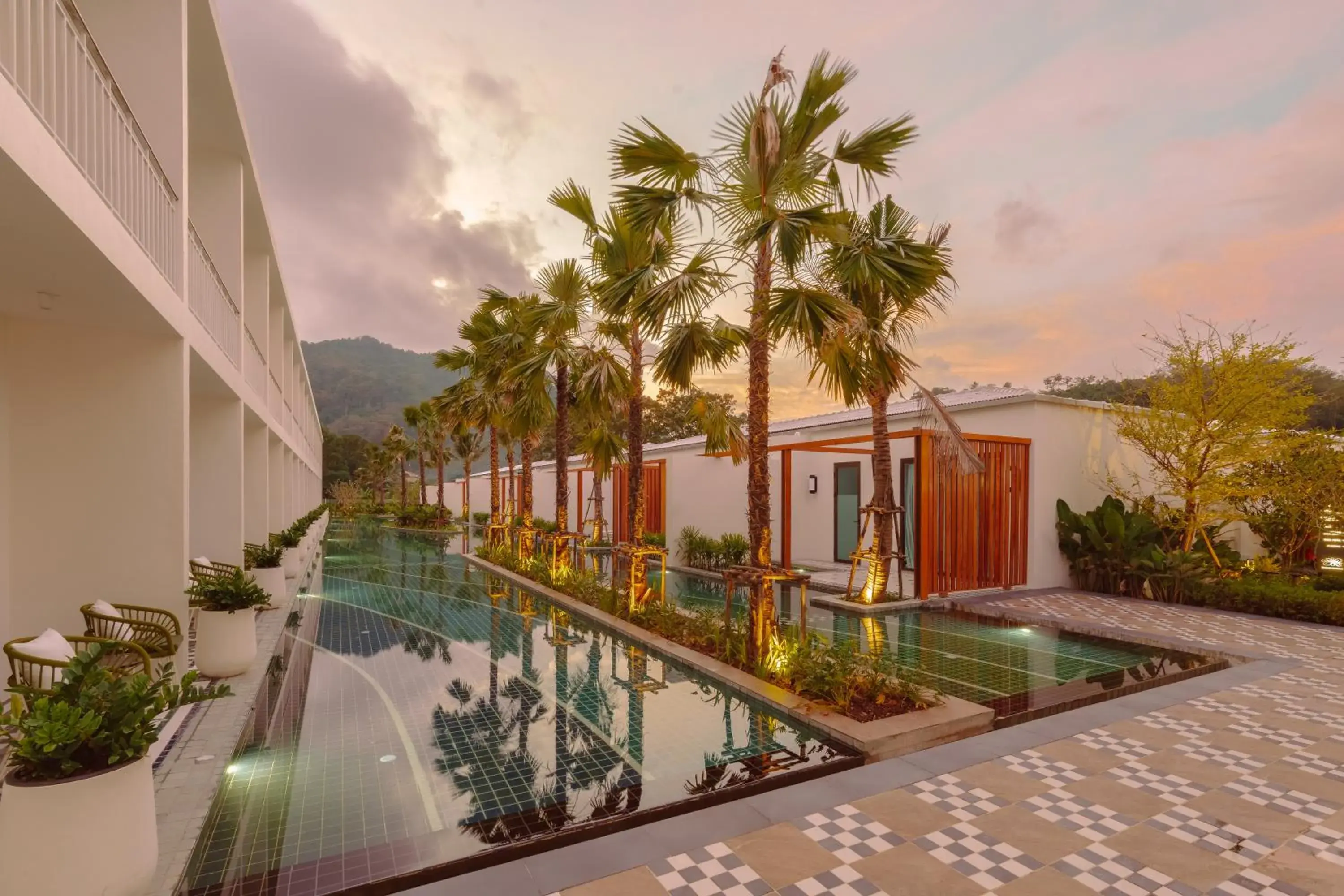 Property building in Sugar Marina Resort-LAGOON-Villas, Naiyang Beach Property building in Sugar Marina Resort-LAGOON-Villas, Naiyang Beach