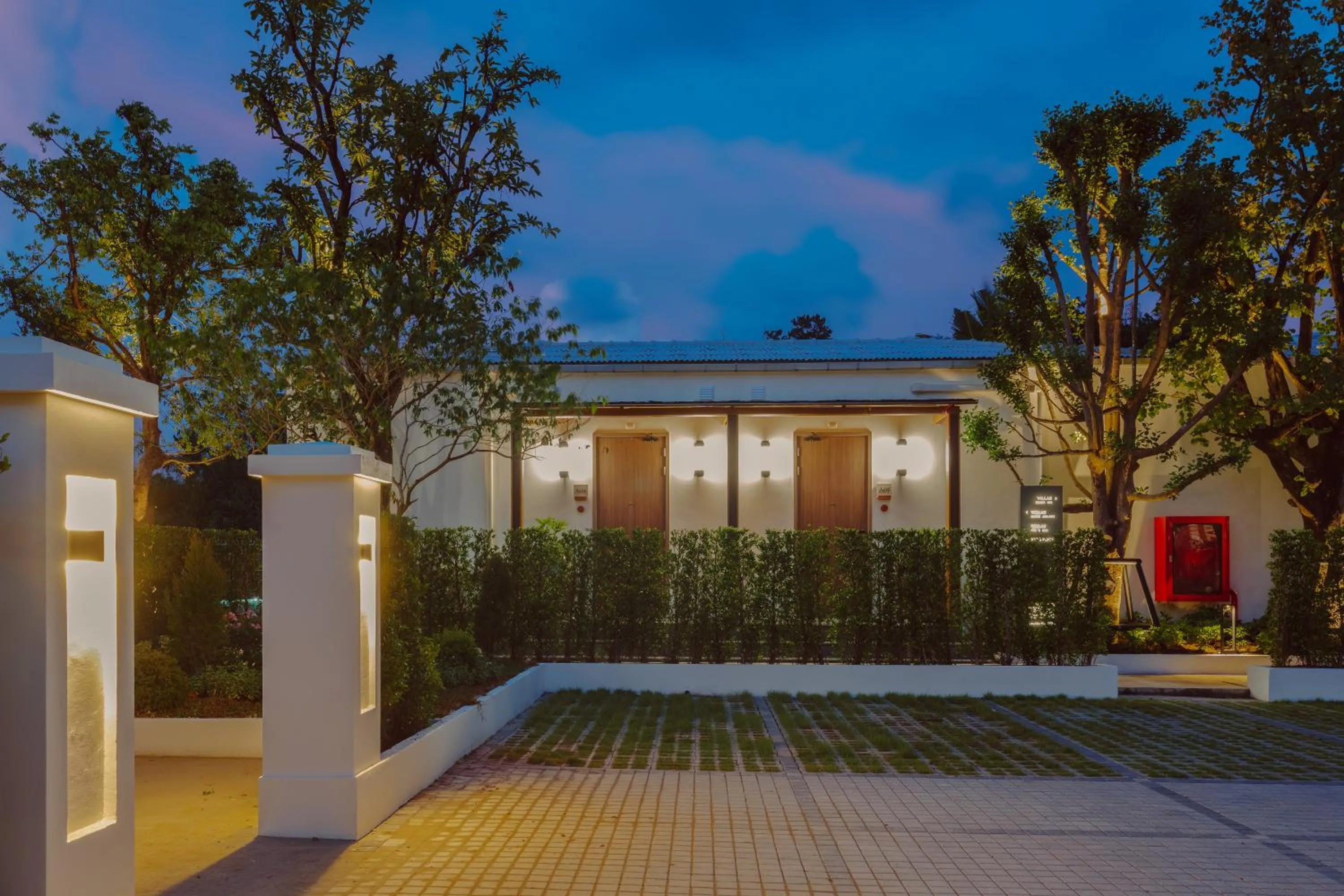 Property building in Sugar Marina Resort-LAGOON-Villas, Naiyang Beach