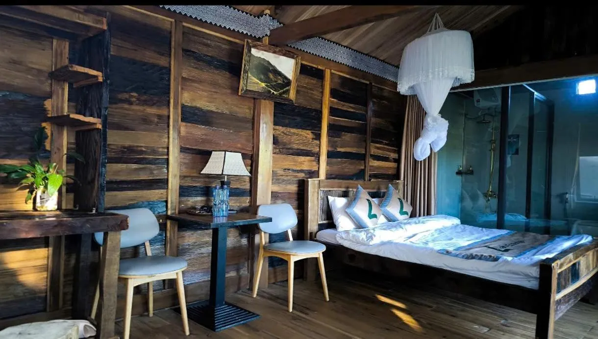 Bed in Lam Ecolodge Mu Cang Chai