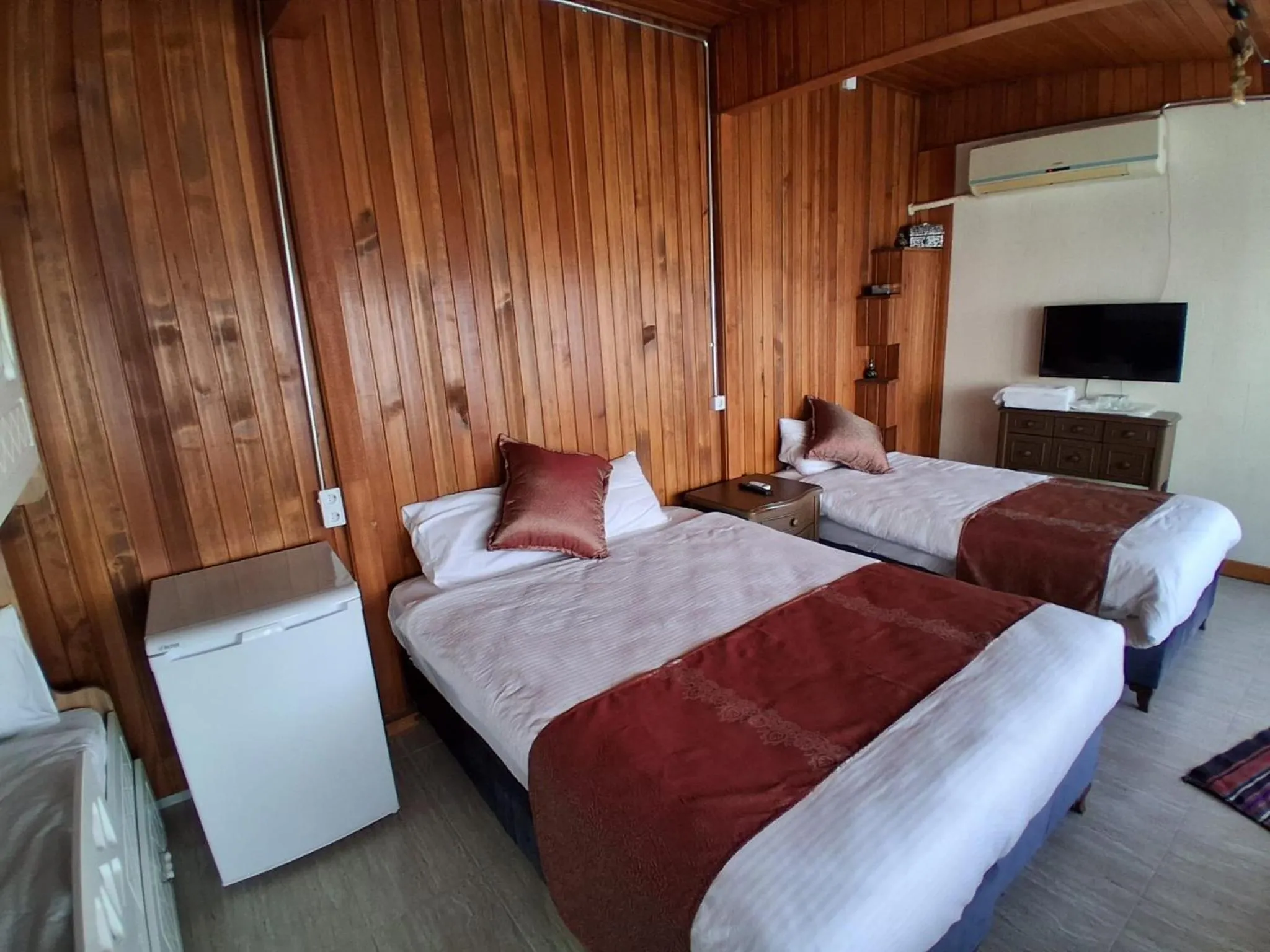 Photo of the whole room, Bed in Yılmazhan Konağı Butik Otel