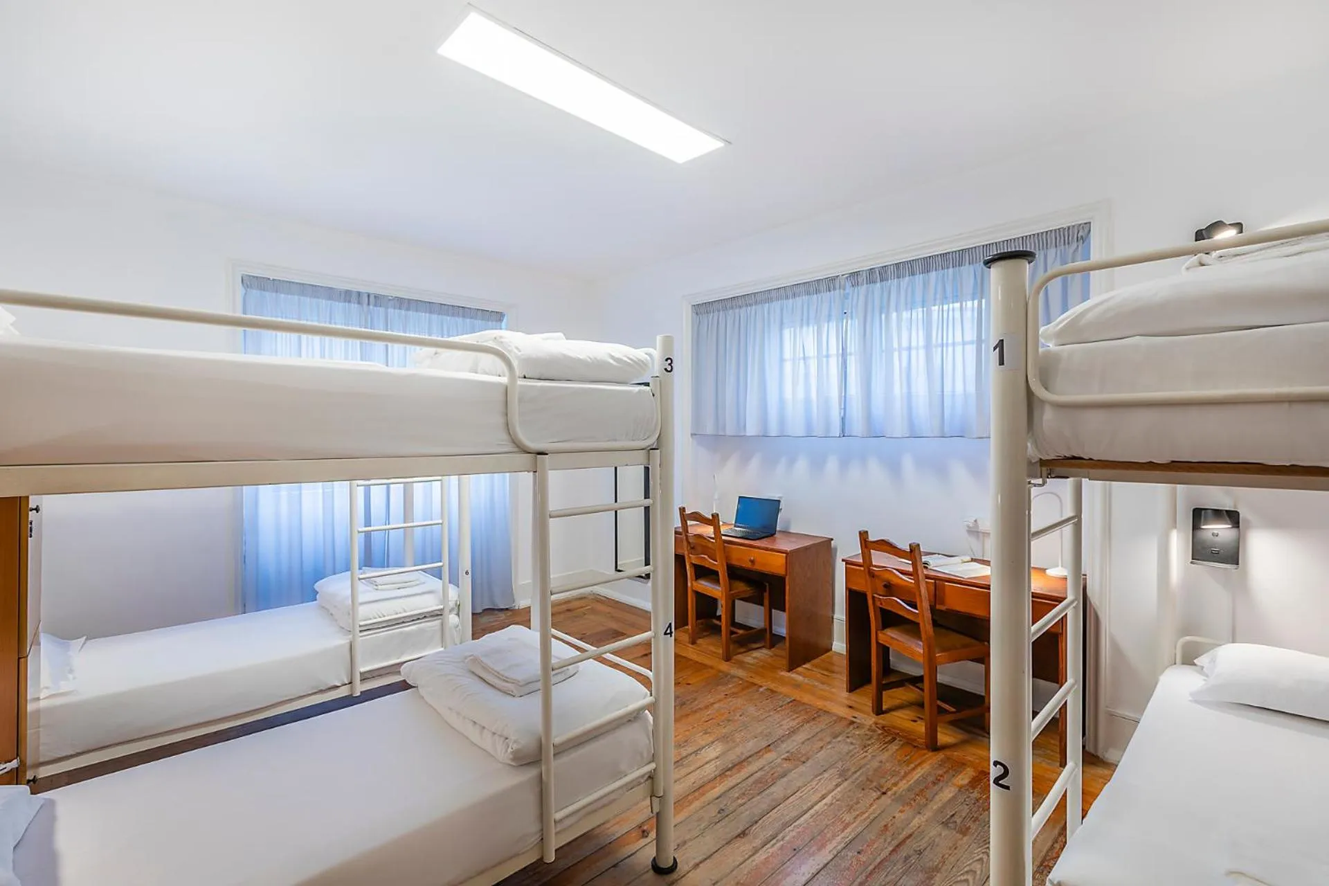 Bed in HI Coimbra - Pousada de Juventude