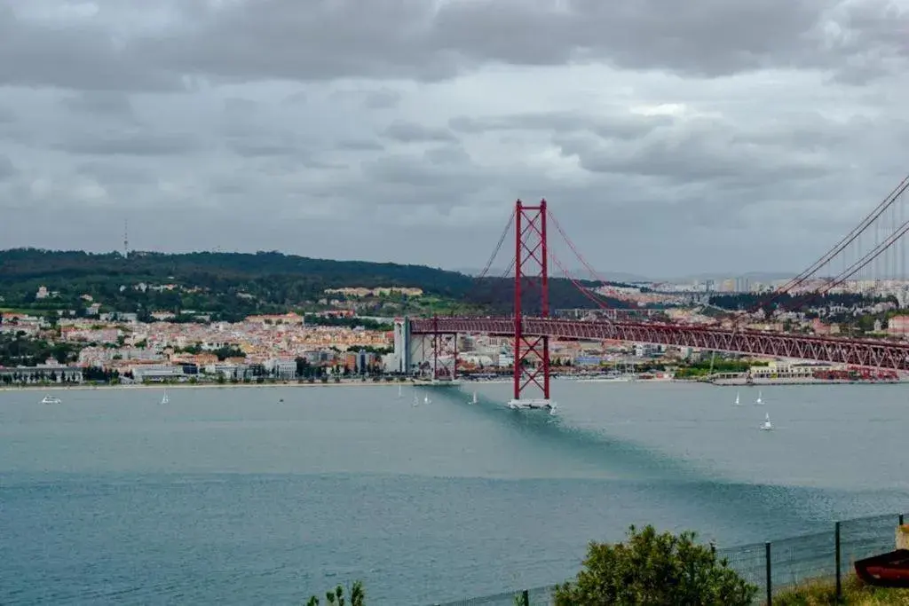 River view in HI Almada - Pousada de Juventude River view in HI Almada - Pousada de Juventude