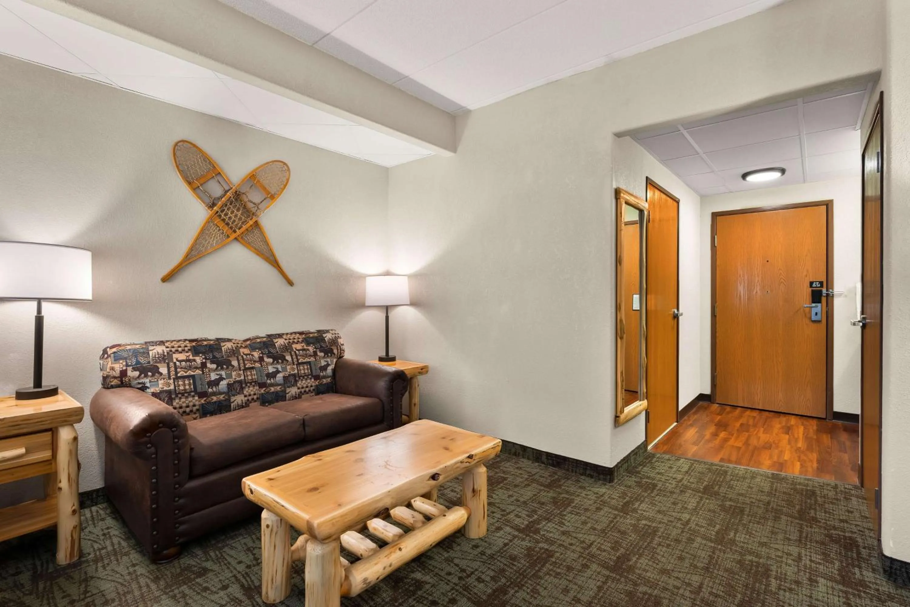 Bedroom in Best Western Northwoods Lodge