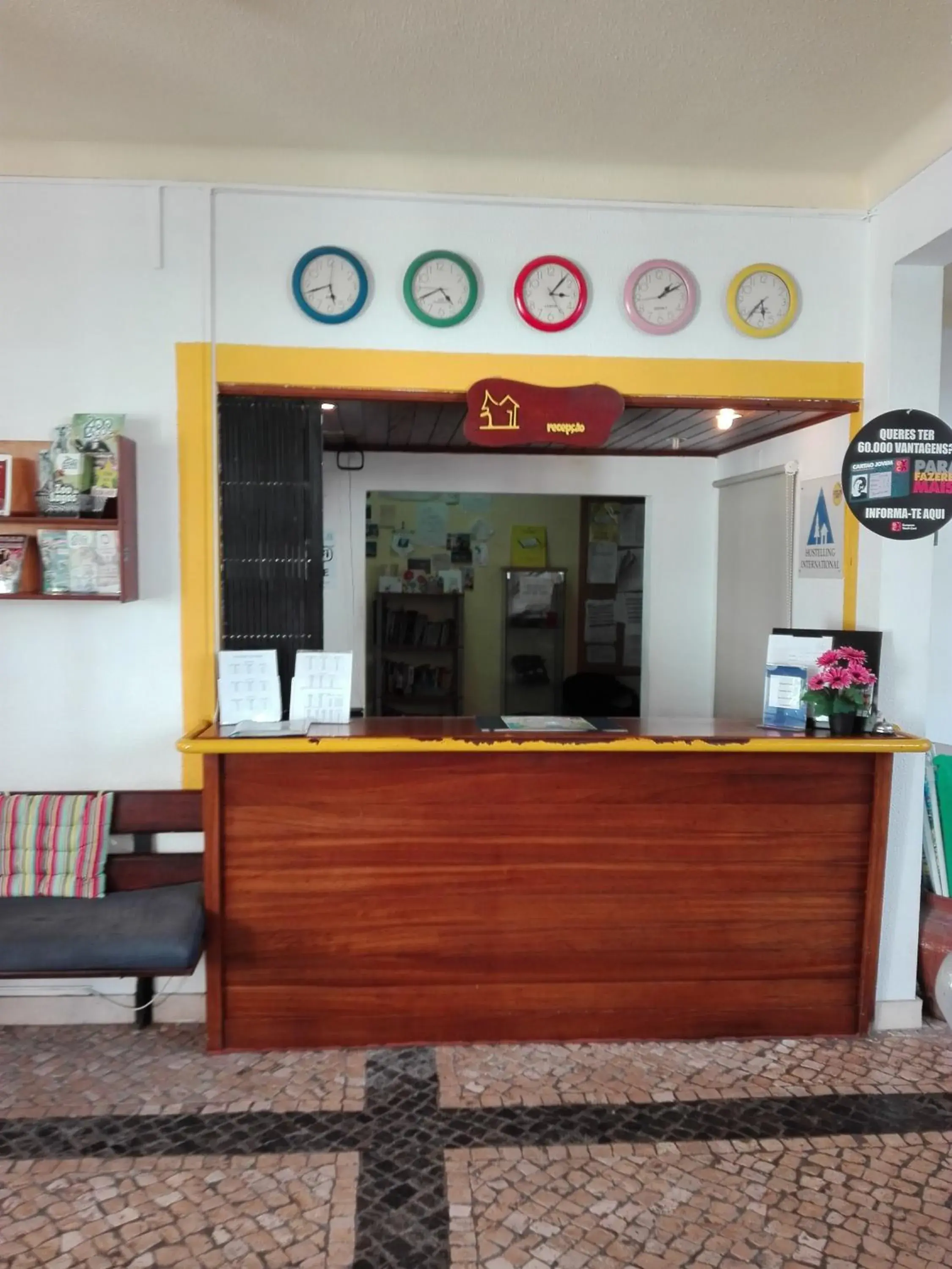 Lobby or reception in HI Lagos - Pousada de Juventude Lobby or reception in HI Lagos - Pousada de Juventude