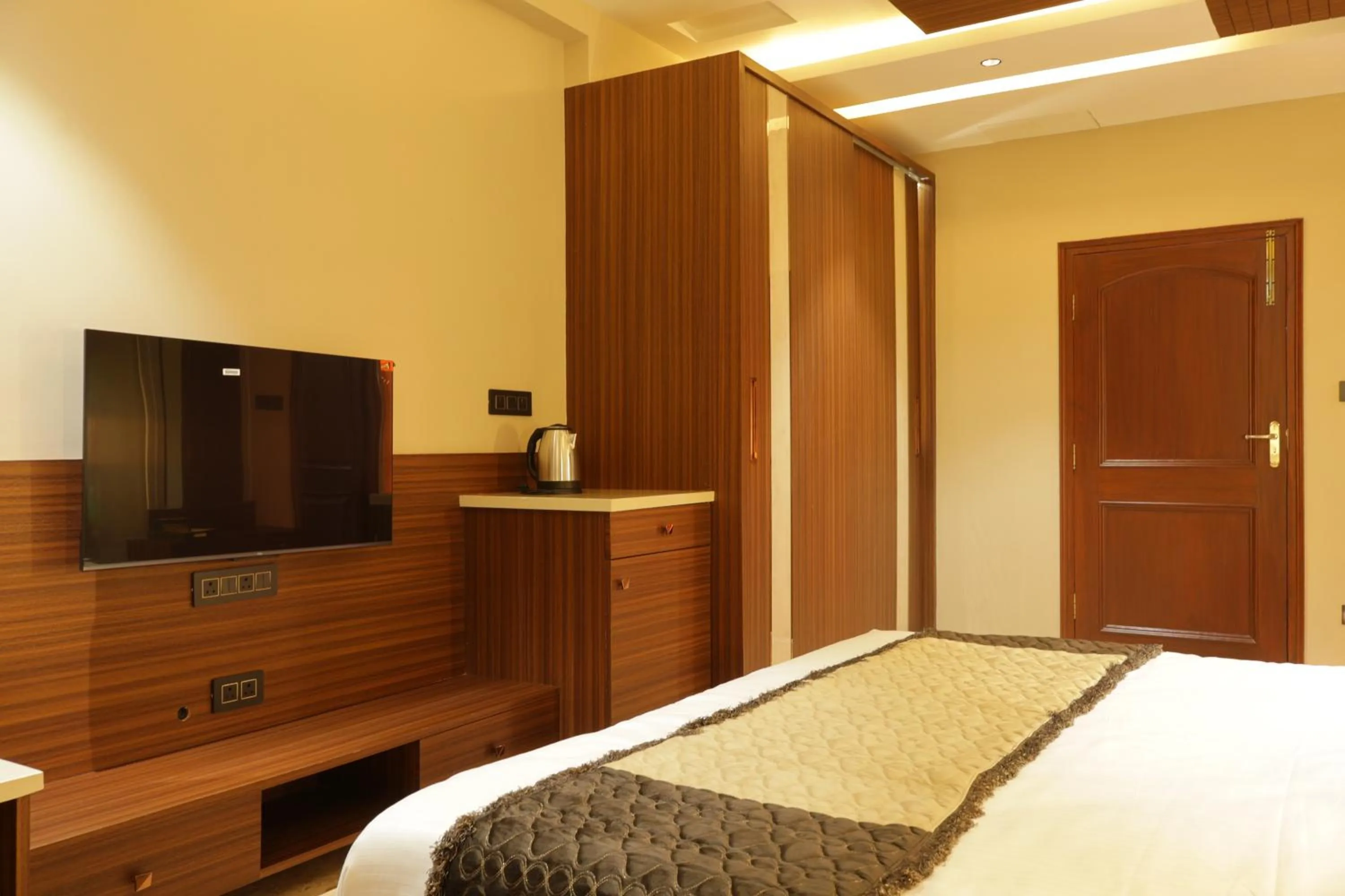 Bed in Suramya Homestay Near Shymala Hills