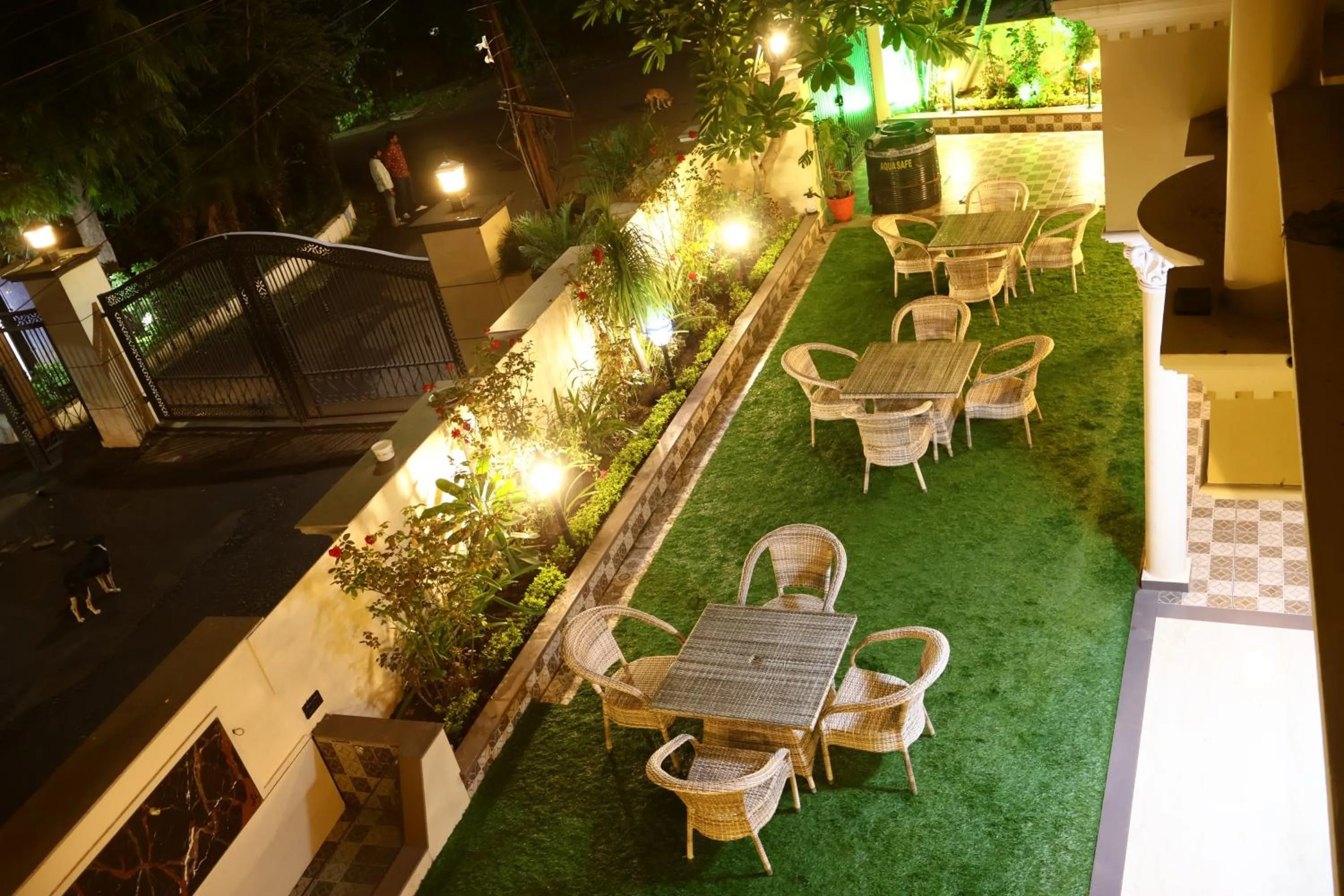 Garden in Suramya Homestay Near Shymala Hills