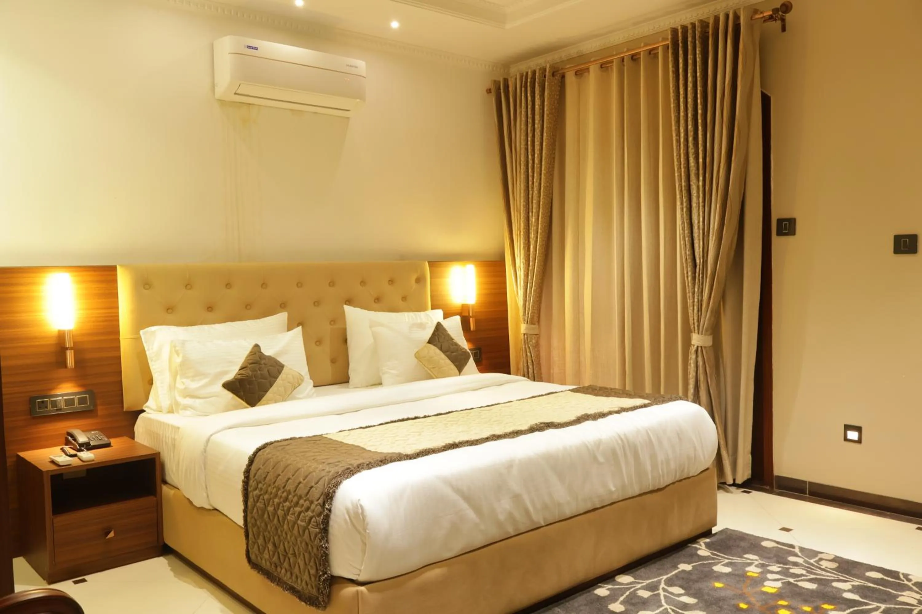 Bed in Suramya Homestay Near Shymala Hills