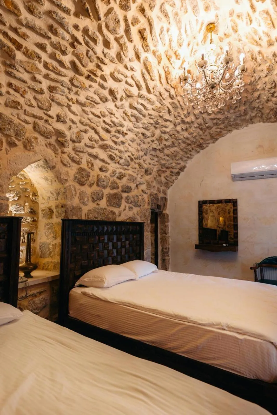 Bed in Minessa Konağı
