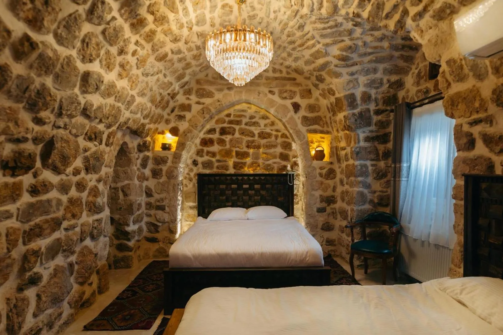 Bed in Minessa Konağı