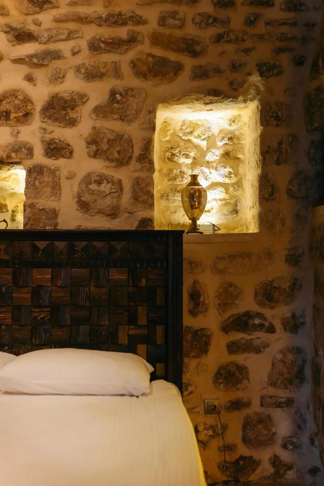 Bed in Minessa Konağı