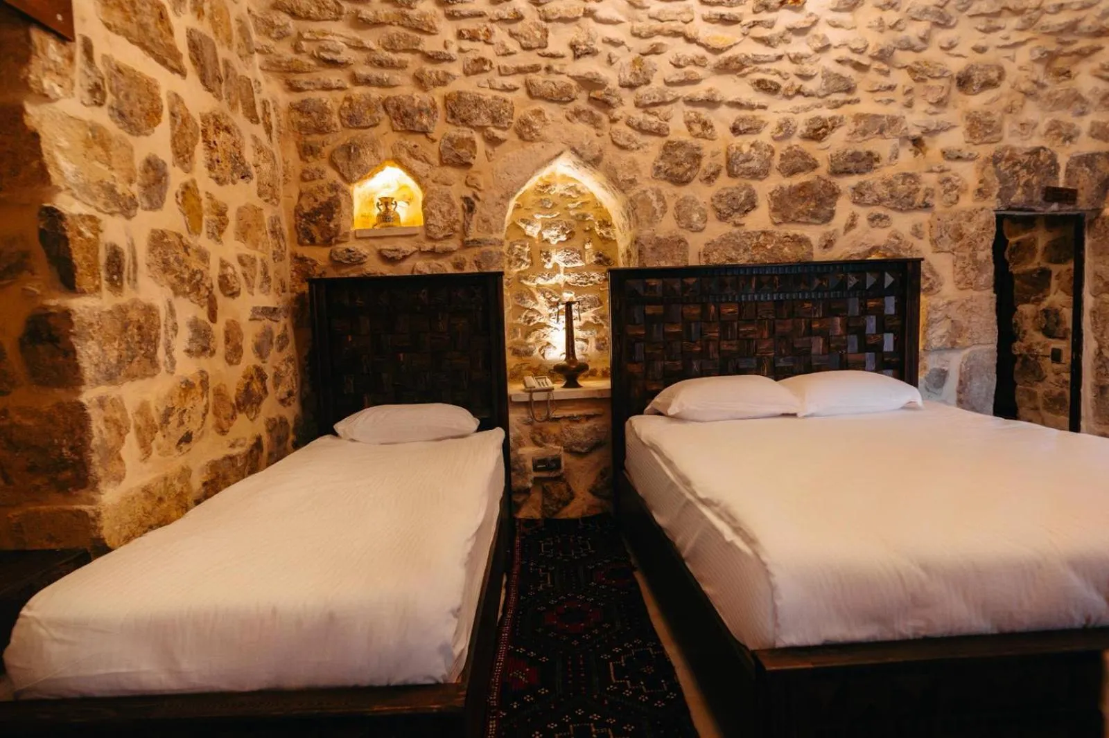 Bed in Minessa Konağı