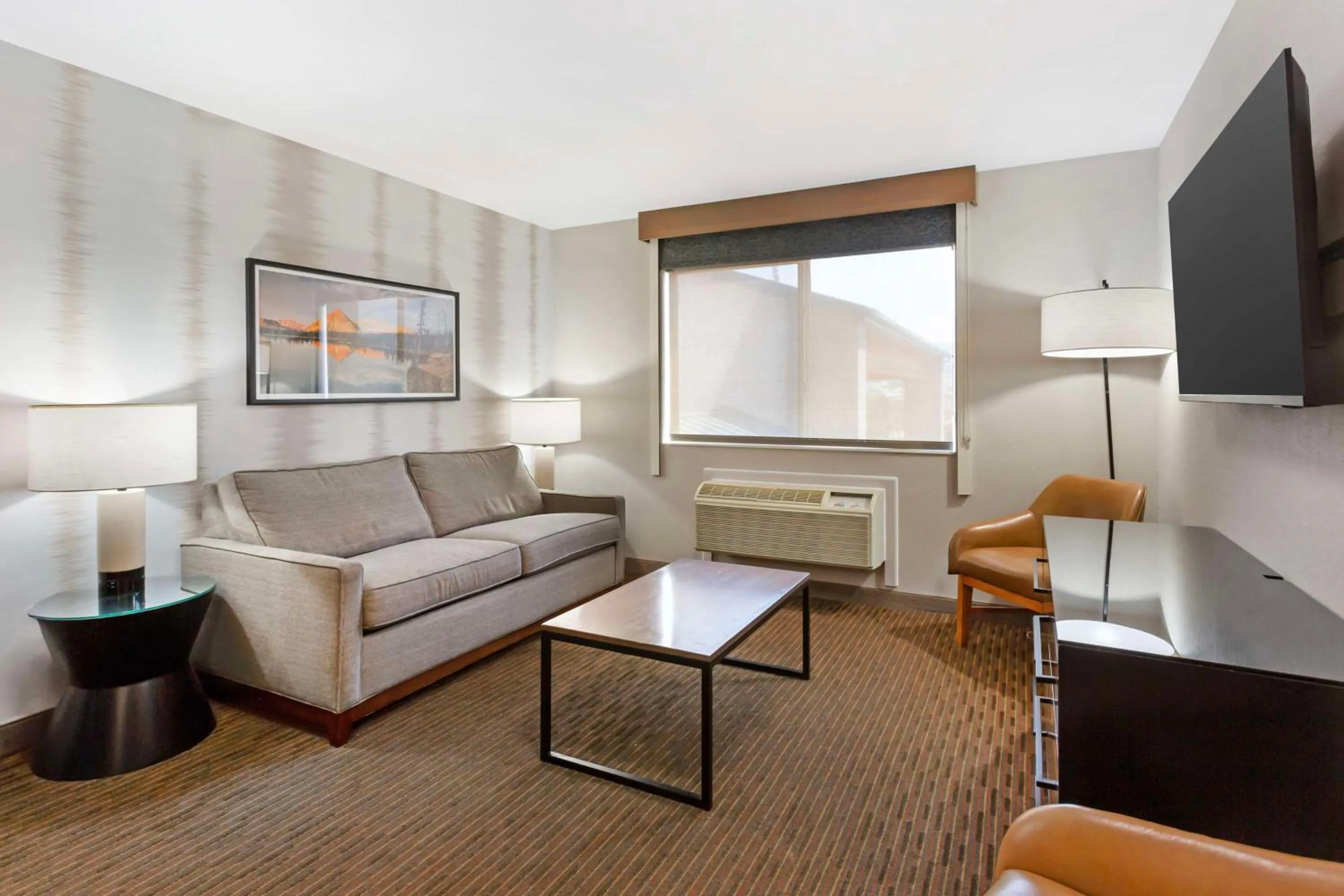 Bedroom in Best Western Holiday Hills