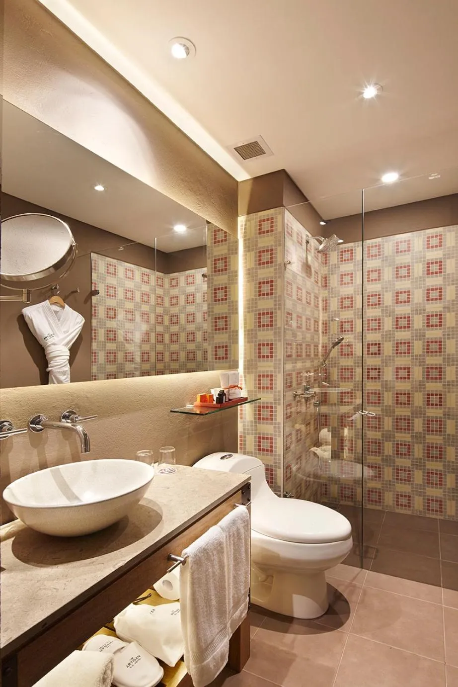 Hot Spring Bath in The Artisan D.C. Hotel, Autograph Collection