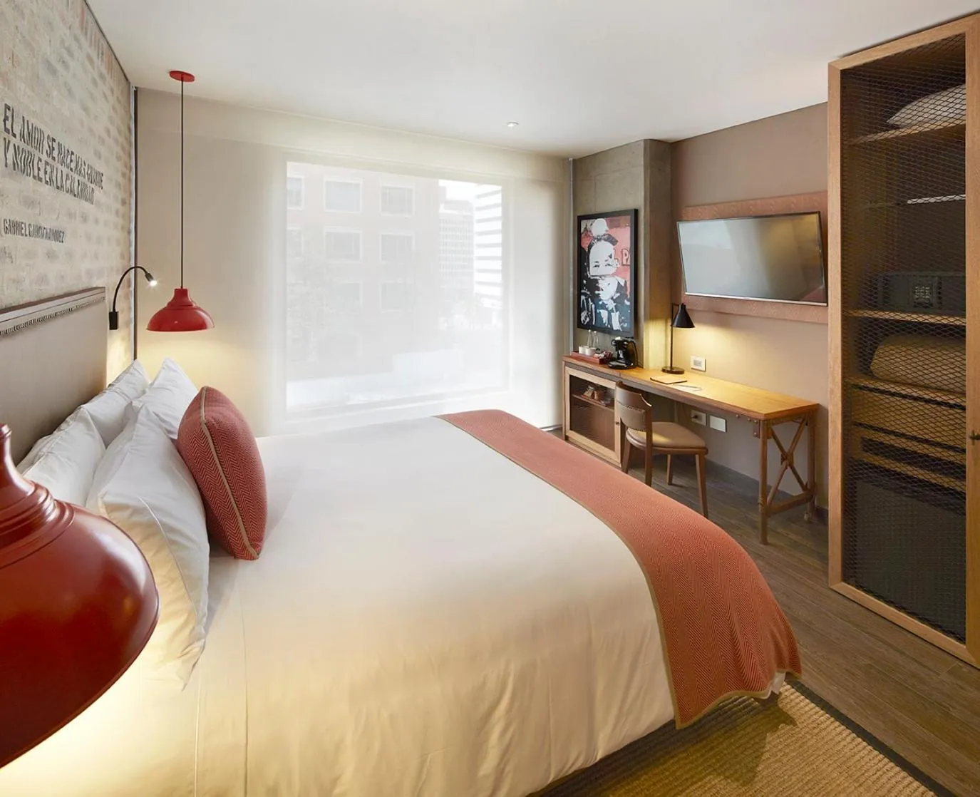 Decorative detail, Bed in The Artisan D.C. Hotel, Autograph Collection