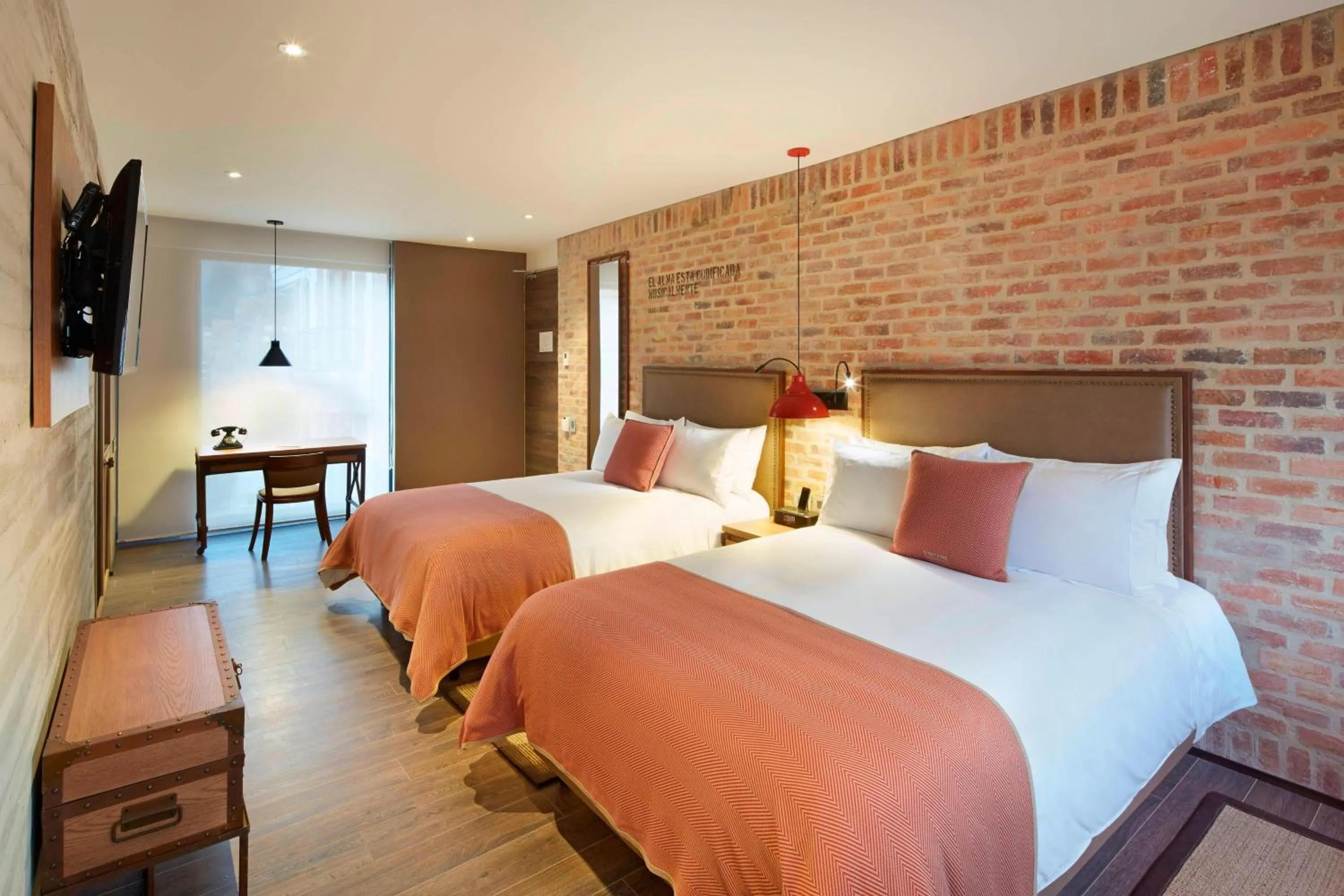 Photo of the whole room, Bed in The Artisan D.C. Hotel, Autograph Collection