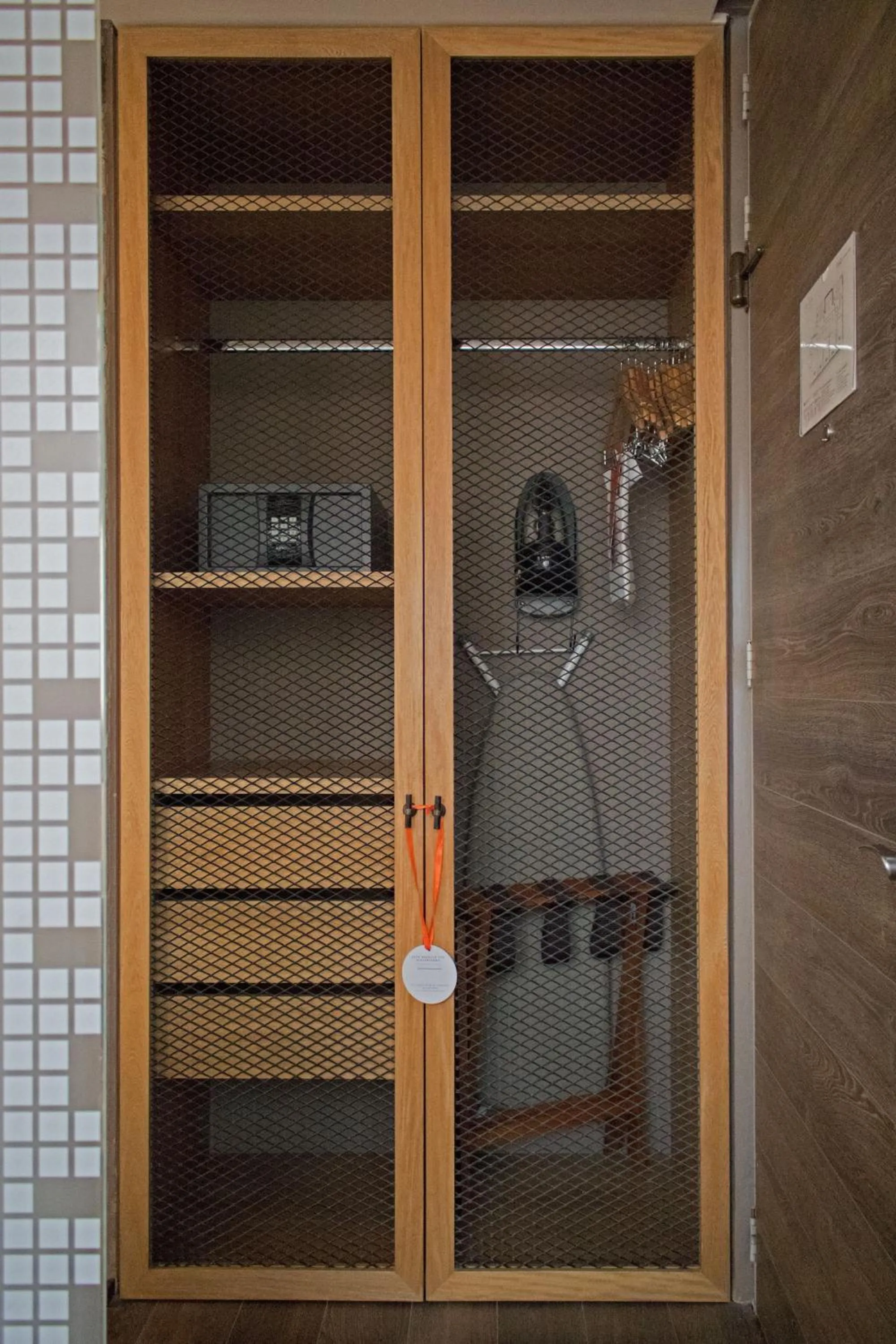 furniture in The Artisan D.C. Hotel, Autograph Collection