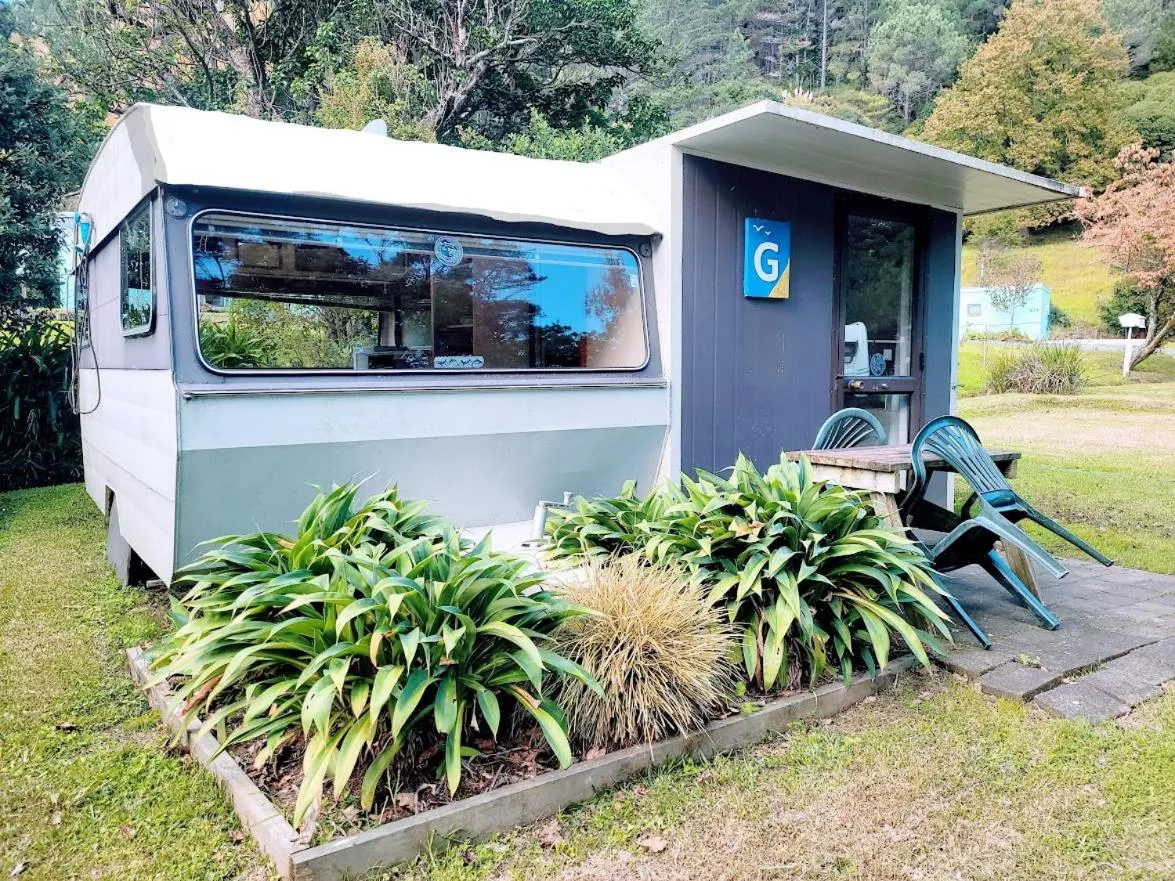 Facade/entrance in Dickson Holiday Park