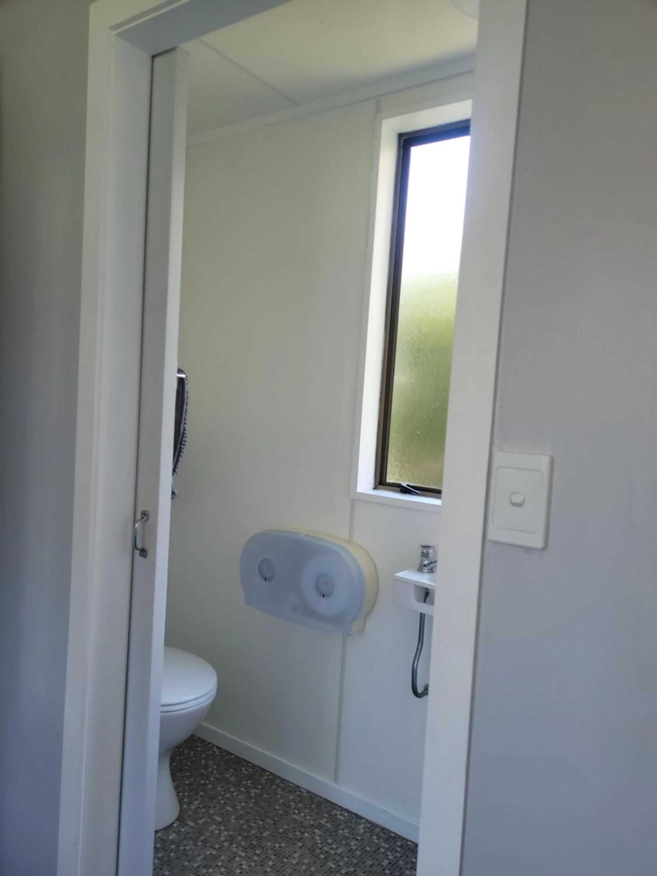 Bathroom in Dickson Holiday Park