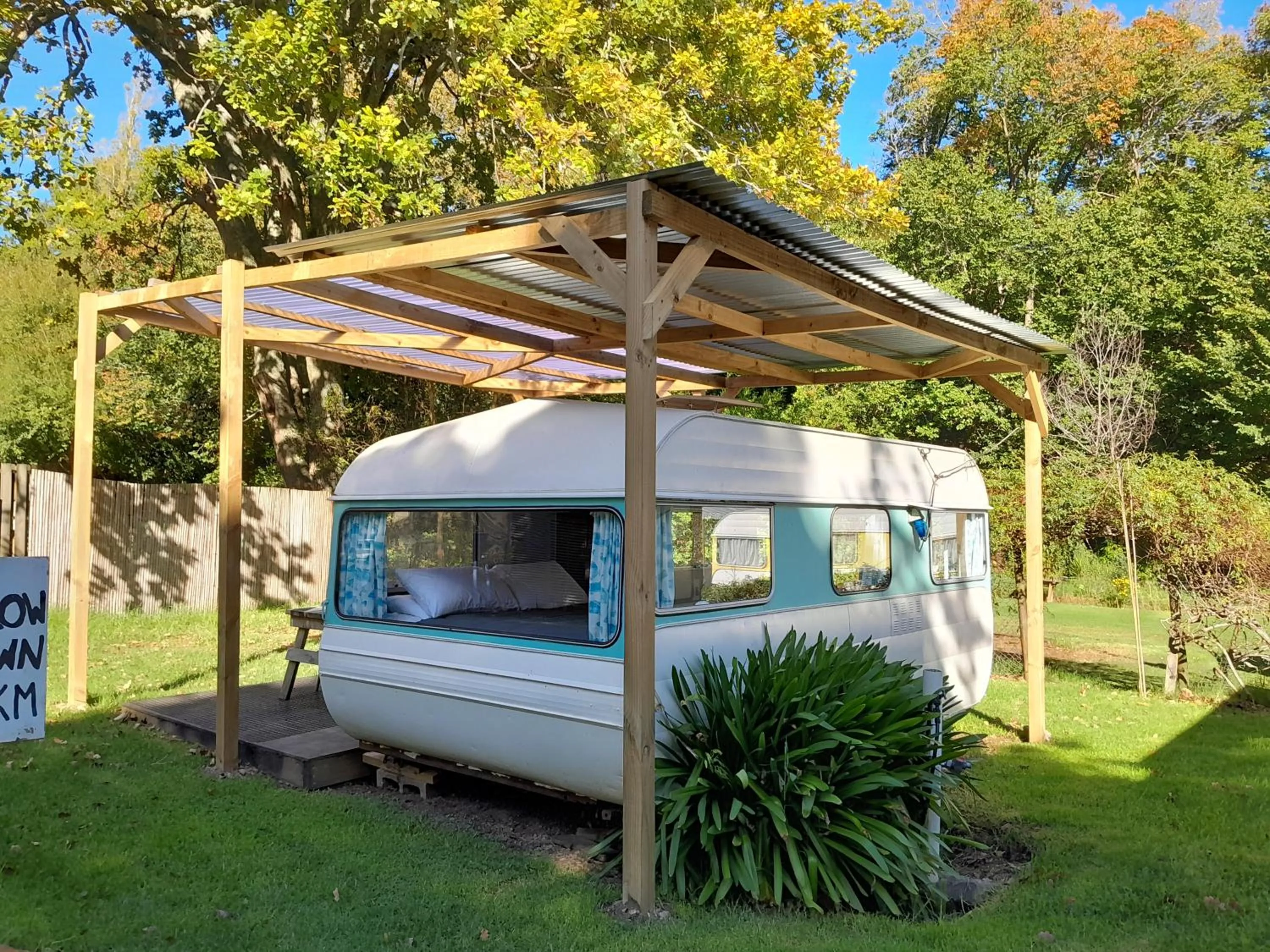 Property building in Dickson Holiday Park