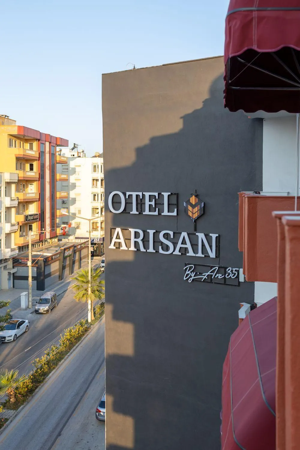 Arısan Otel