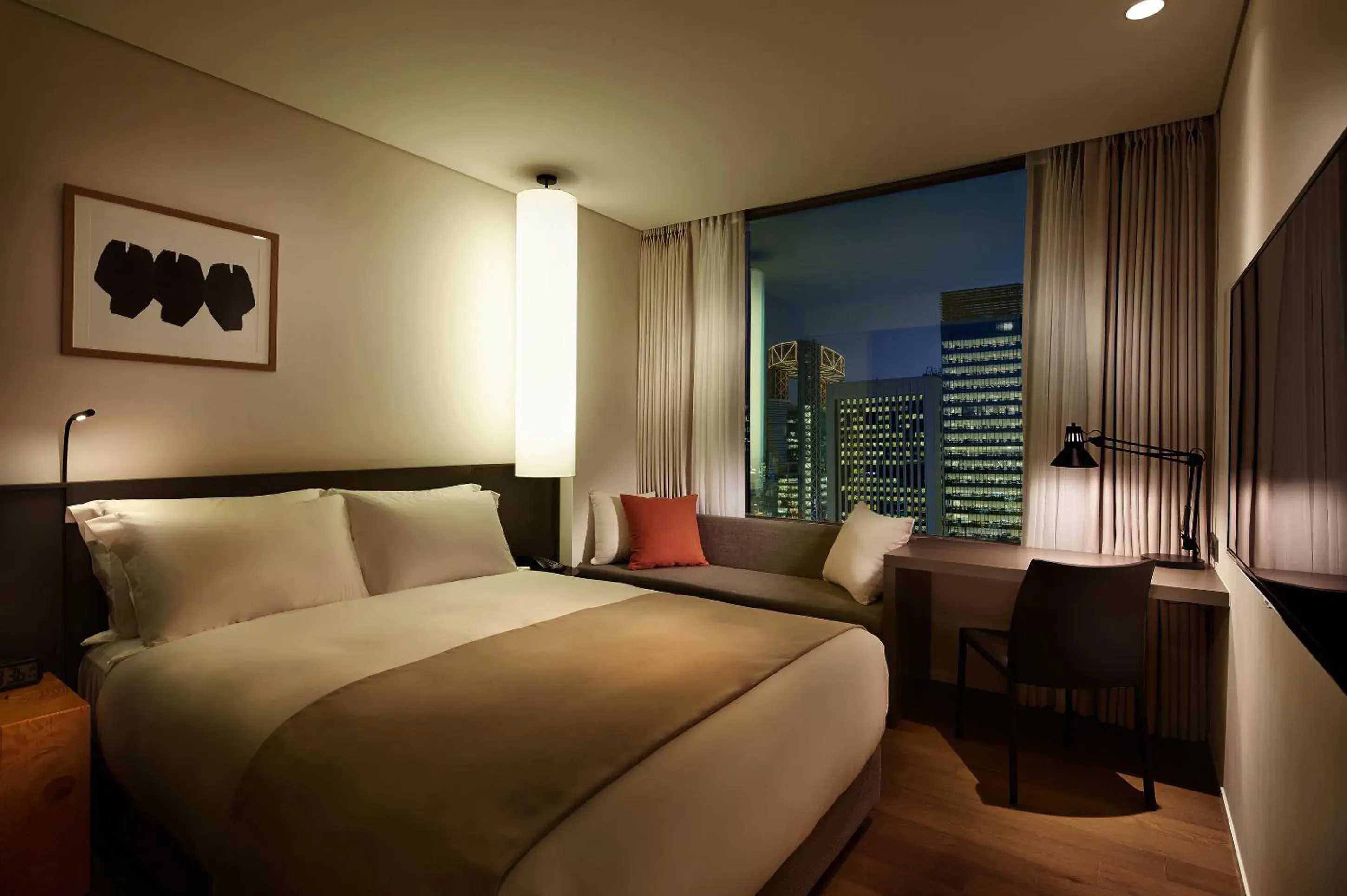 Deluxe Double Room City View in Shilla Stay Seodaemun Seoul Station Deluxe Double Room City View in Shilla Stay Seodaemun Seoul Station