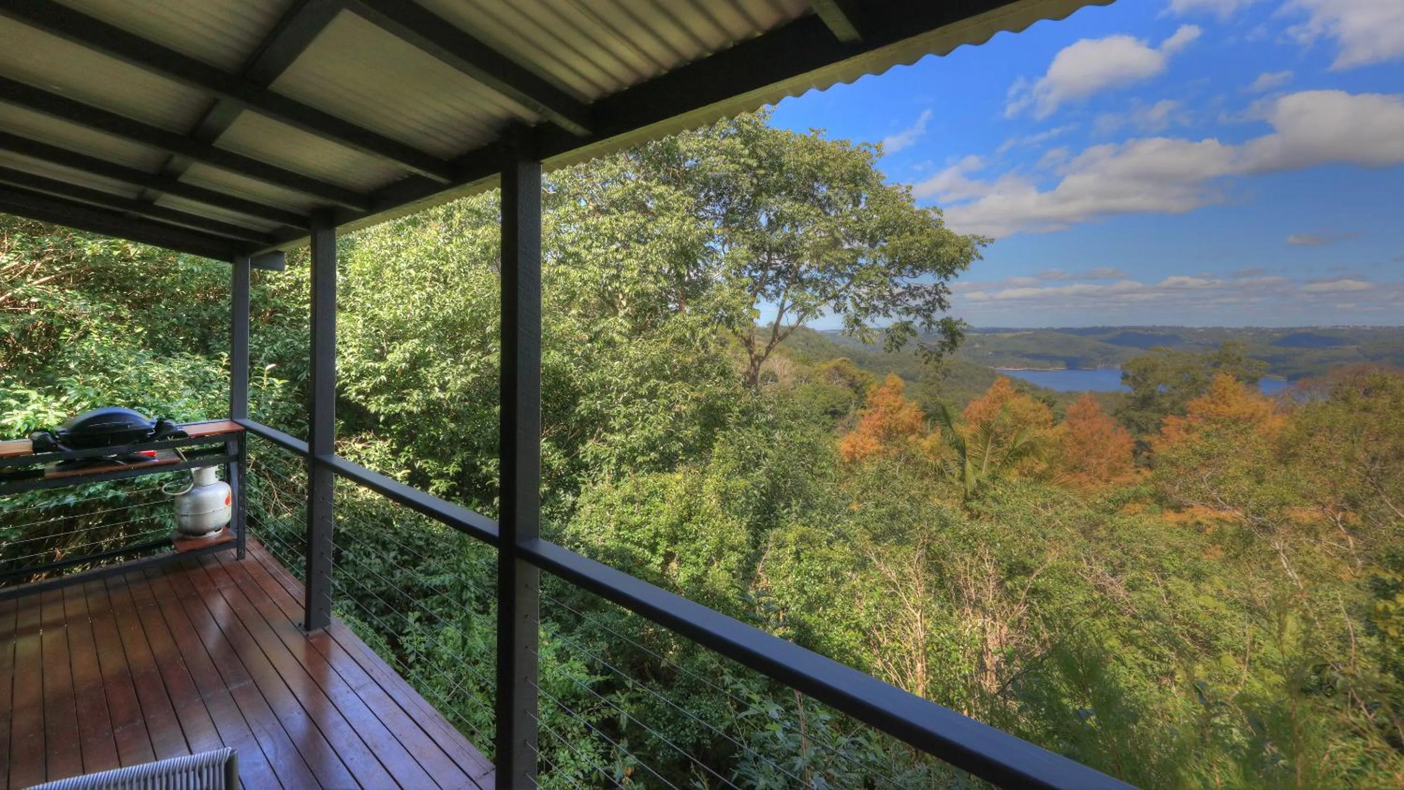 Balcony/Terrace in Montville Misty View Cottages