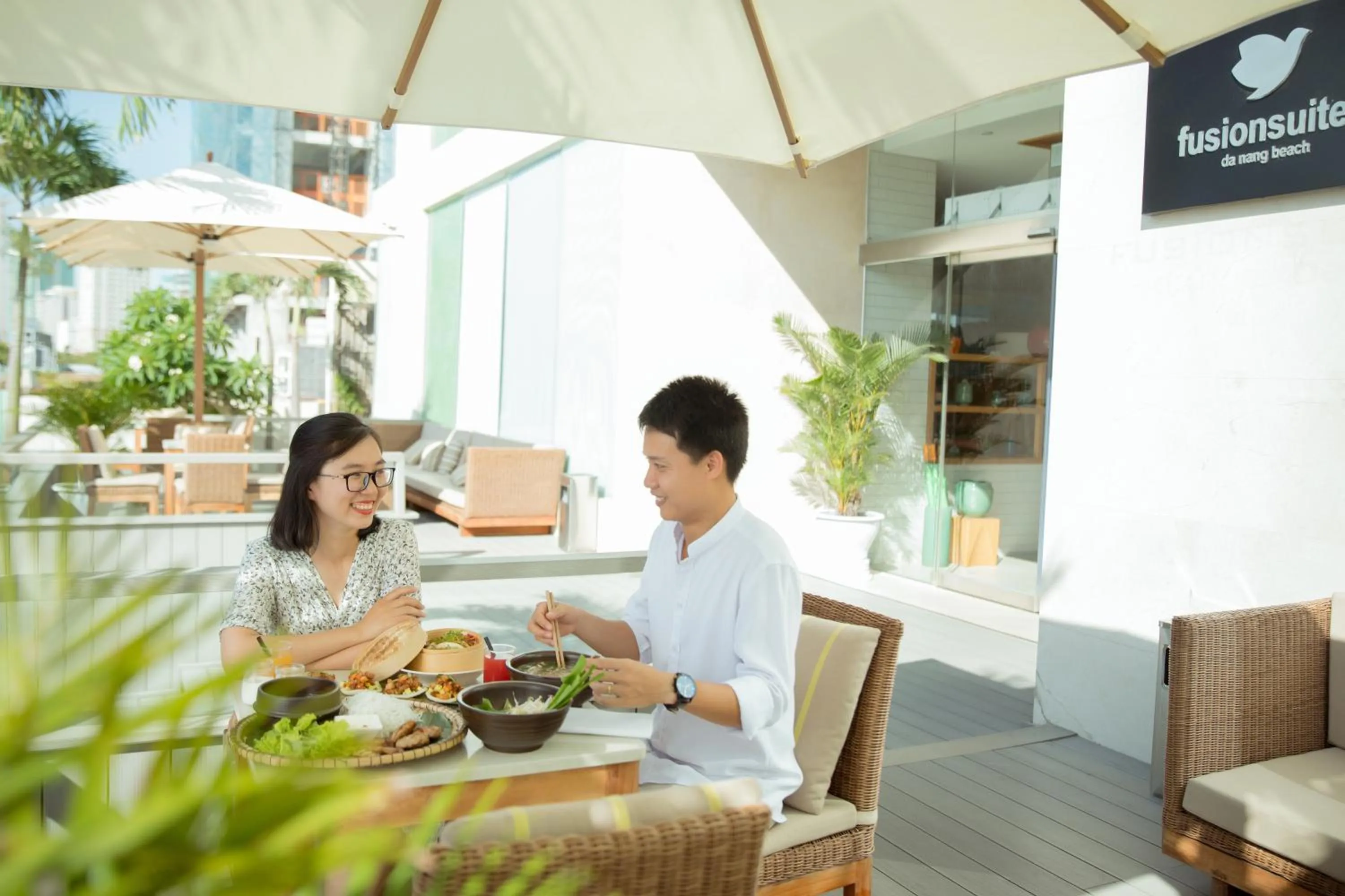 Restaurant/places to eat in Fusion Suites Da Nang