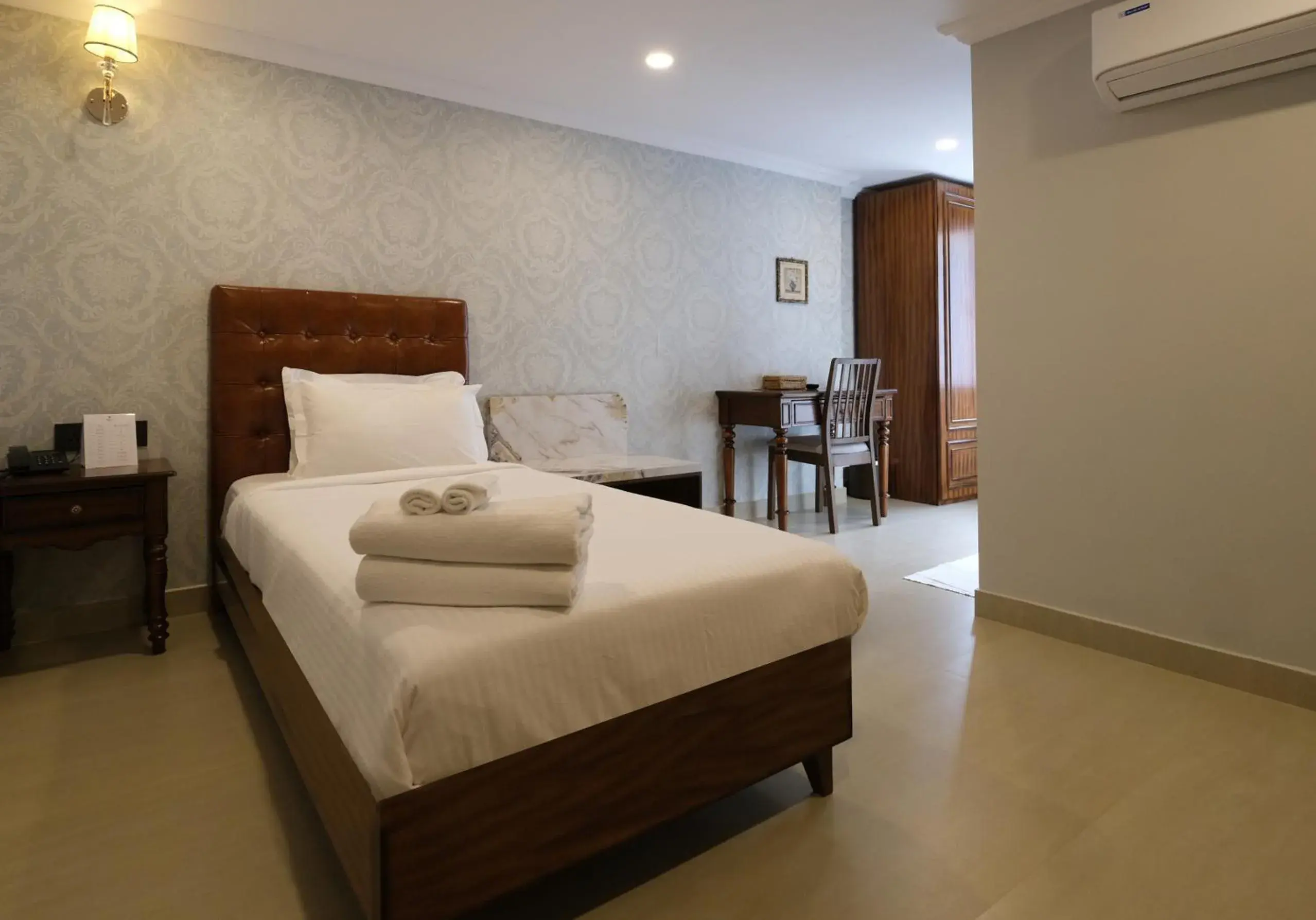 Single Room in Kyra Wellness Resort Single Room in Kyra Wellness Resort