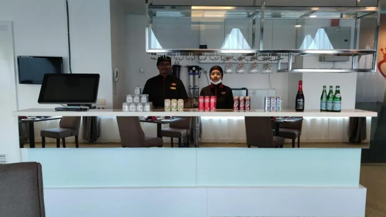 Lounge or bar in The Guest Hotel & Spa Lounge or bar in The Guest Hotel & Spa