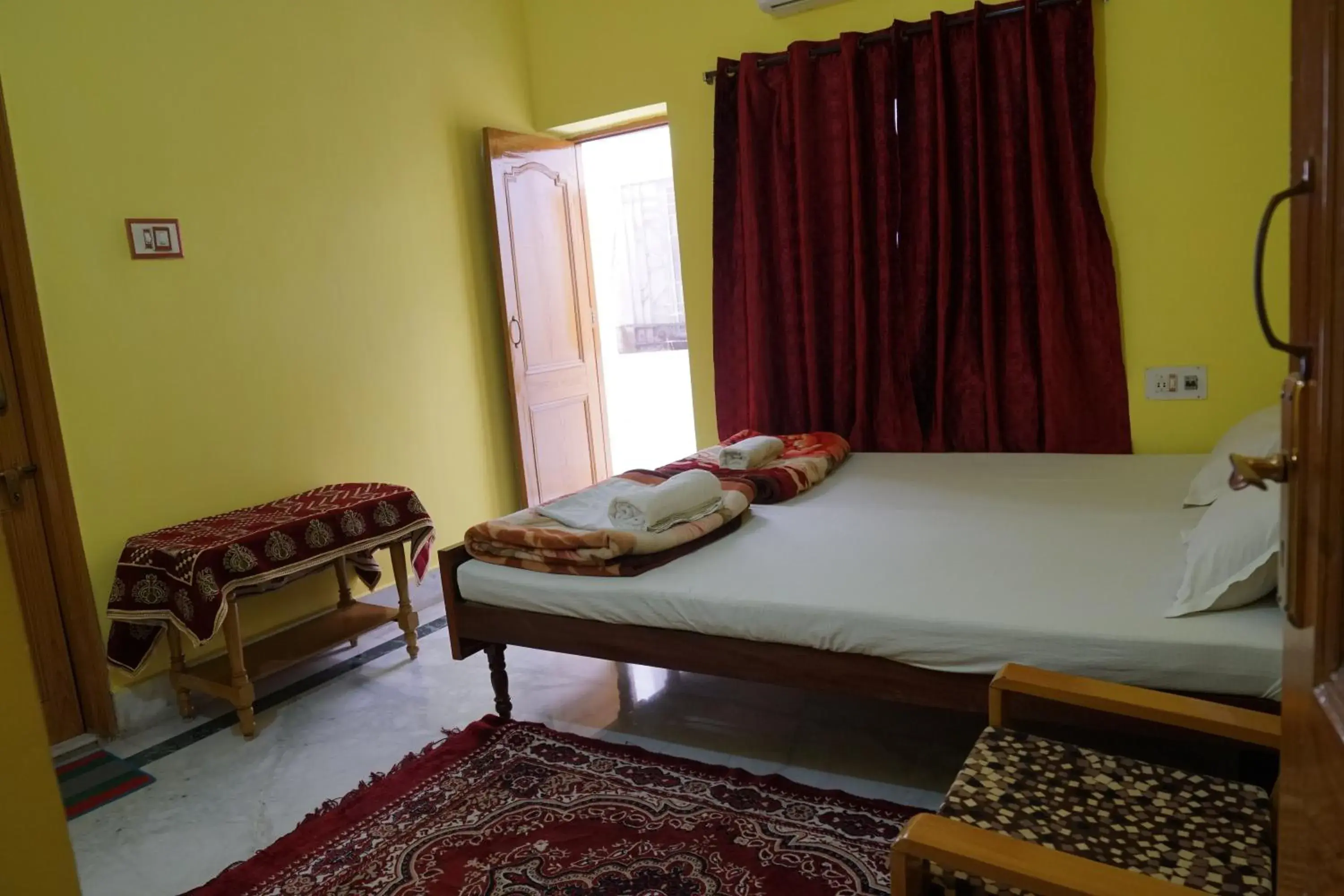 Bed in Rahul Guest House Bed in Rahul Guest House