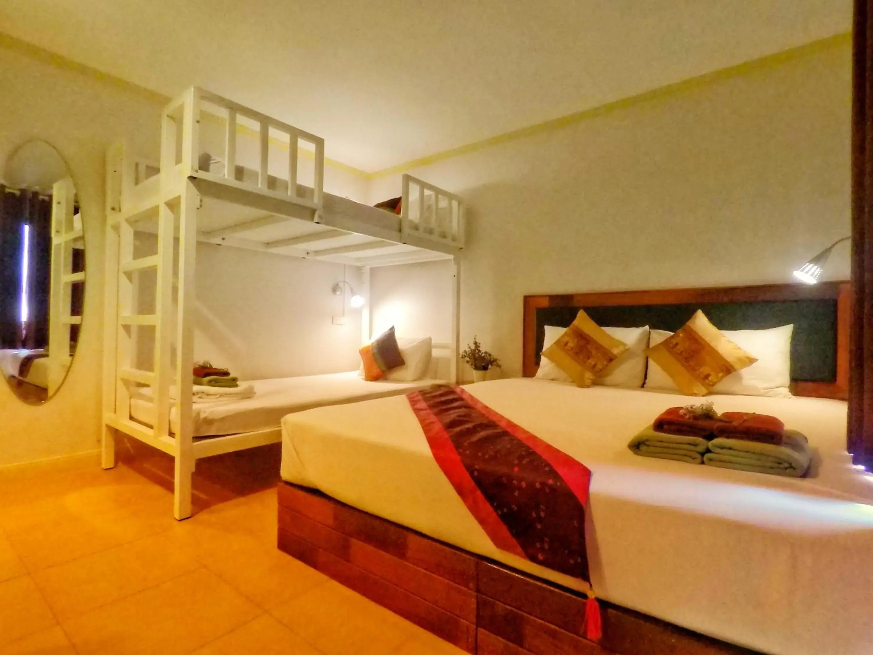 Superior Quadruple Room in Lanta at Home - SHA Extra Plus Superior Quadruple Room in Lanta at Home - SHA Extra Plus