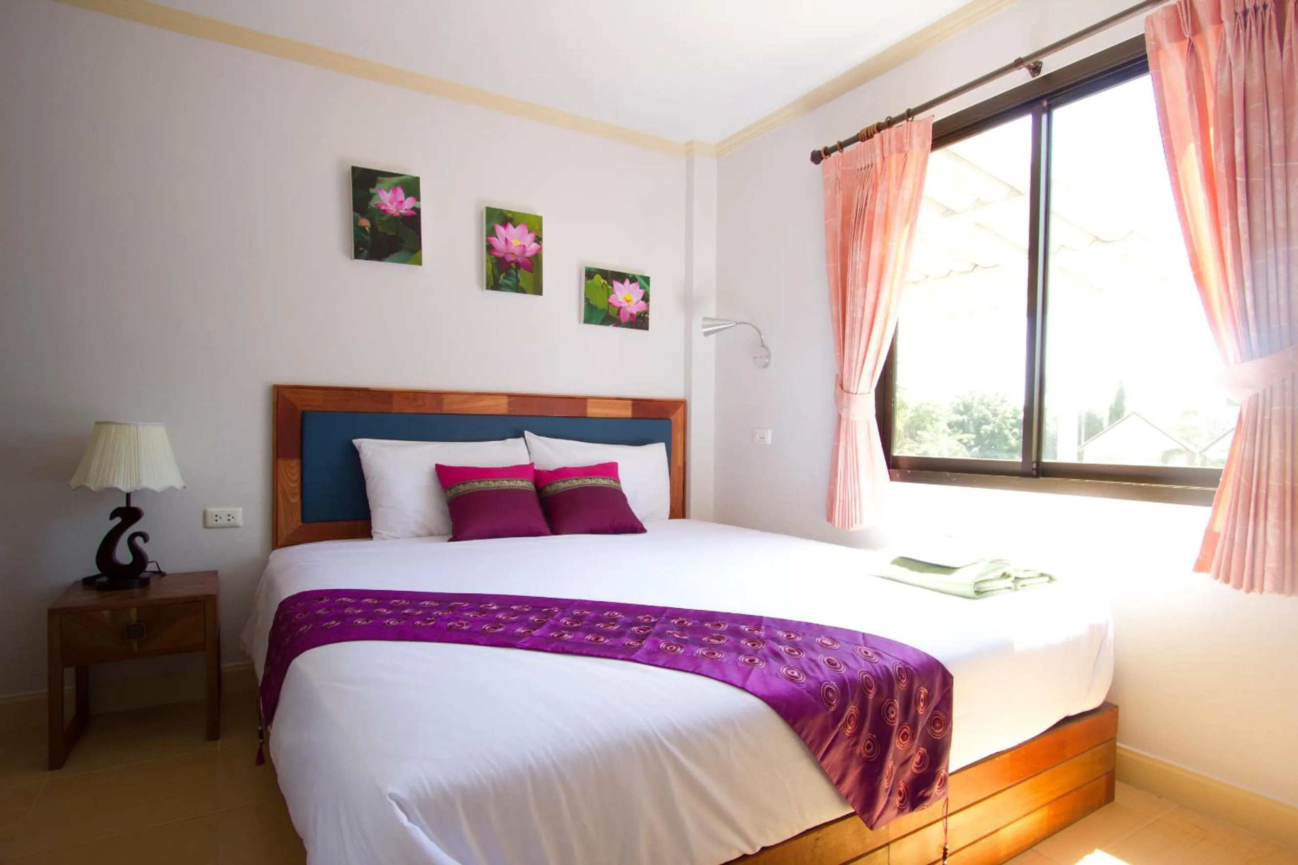 Bed in Lanta at Home - SHA Extra Plus