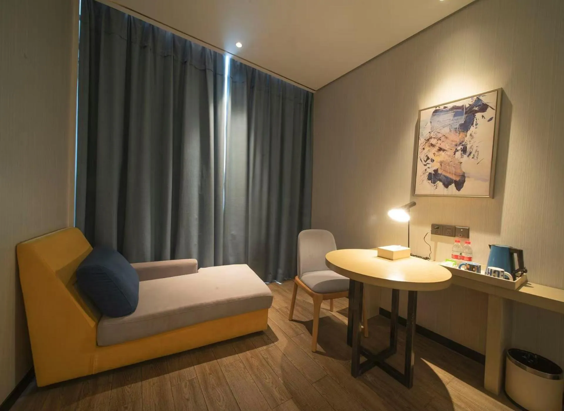 Bed in Echarm Hotel Wuhan Caidian Street Linzhang Avenue Metro Station
