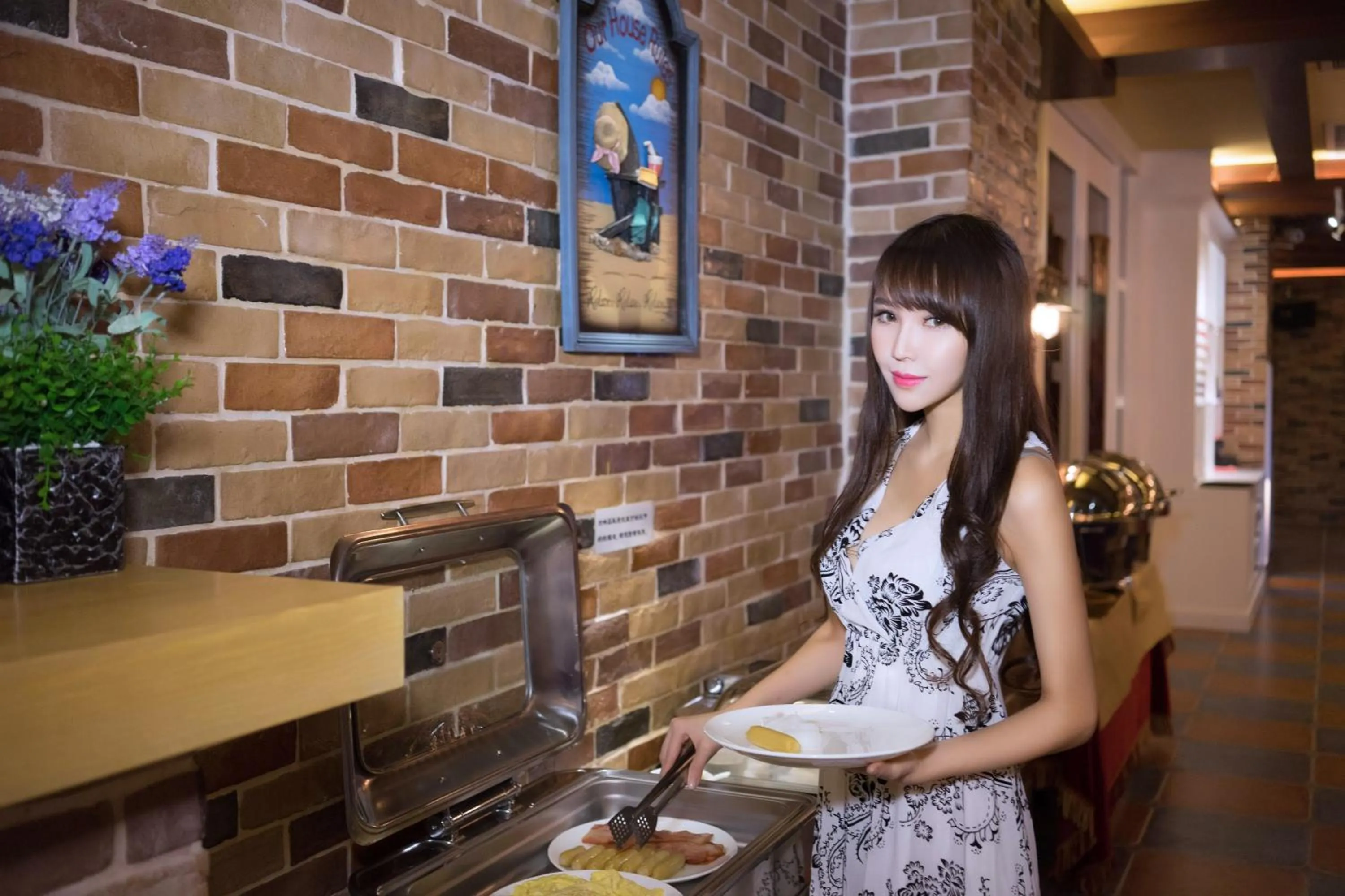 Buffet breakfast in The Royal Pinnacle Hotel